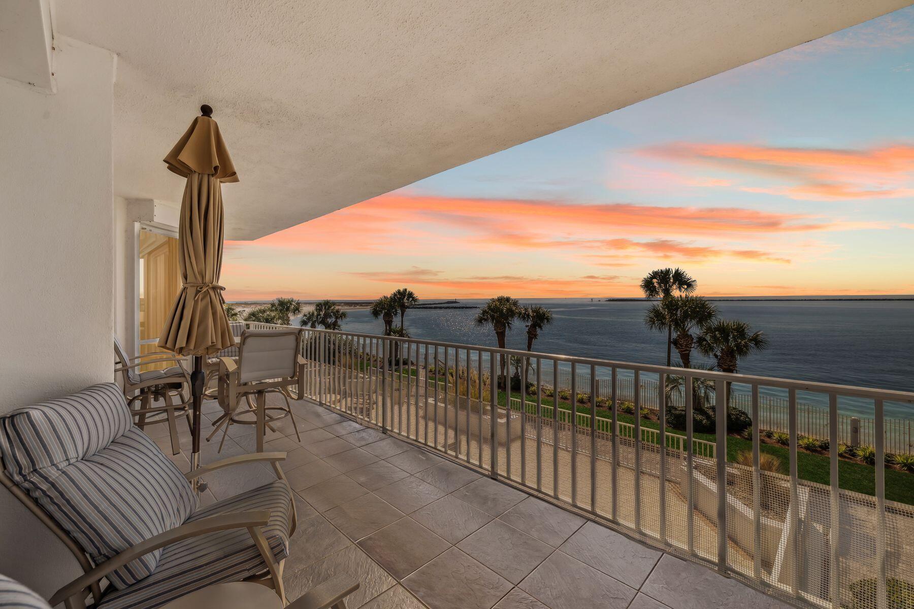 THE ULTIMATE CONDO - Residential