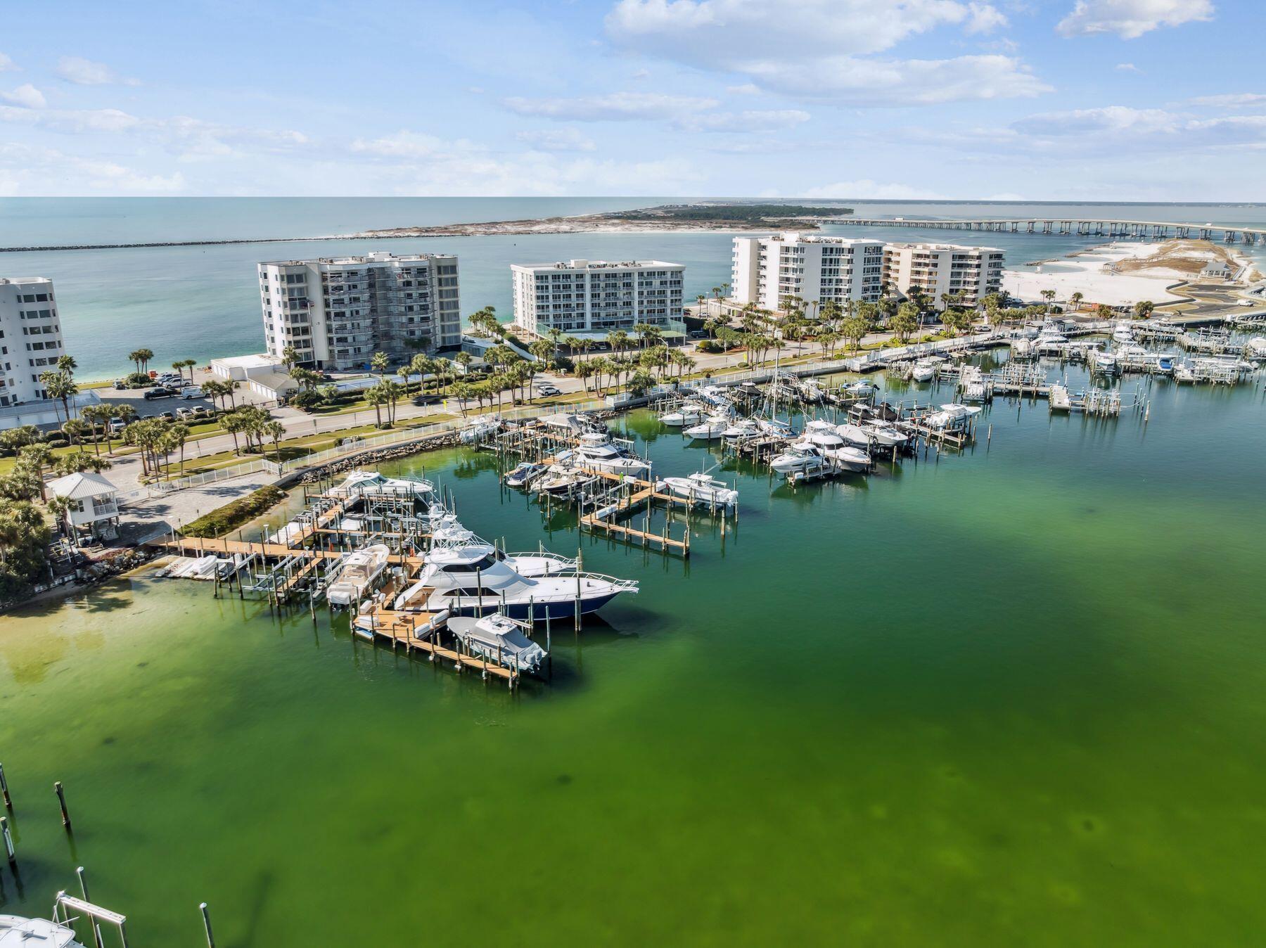 THE ULTIMATE CONDO - Residential