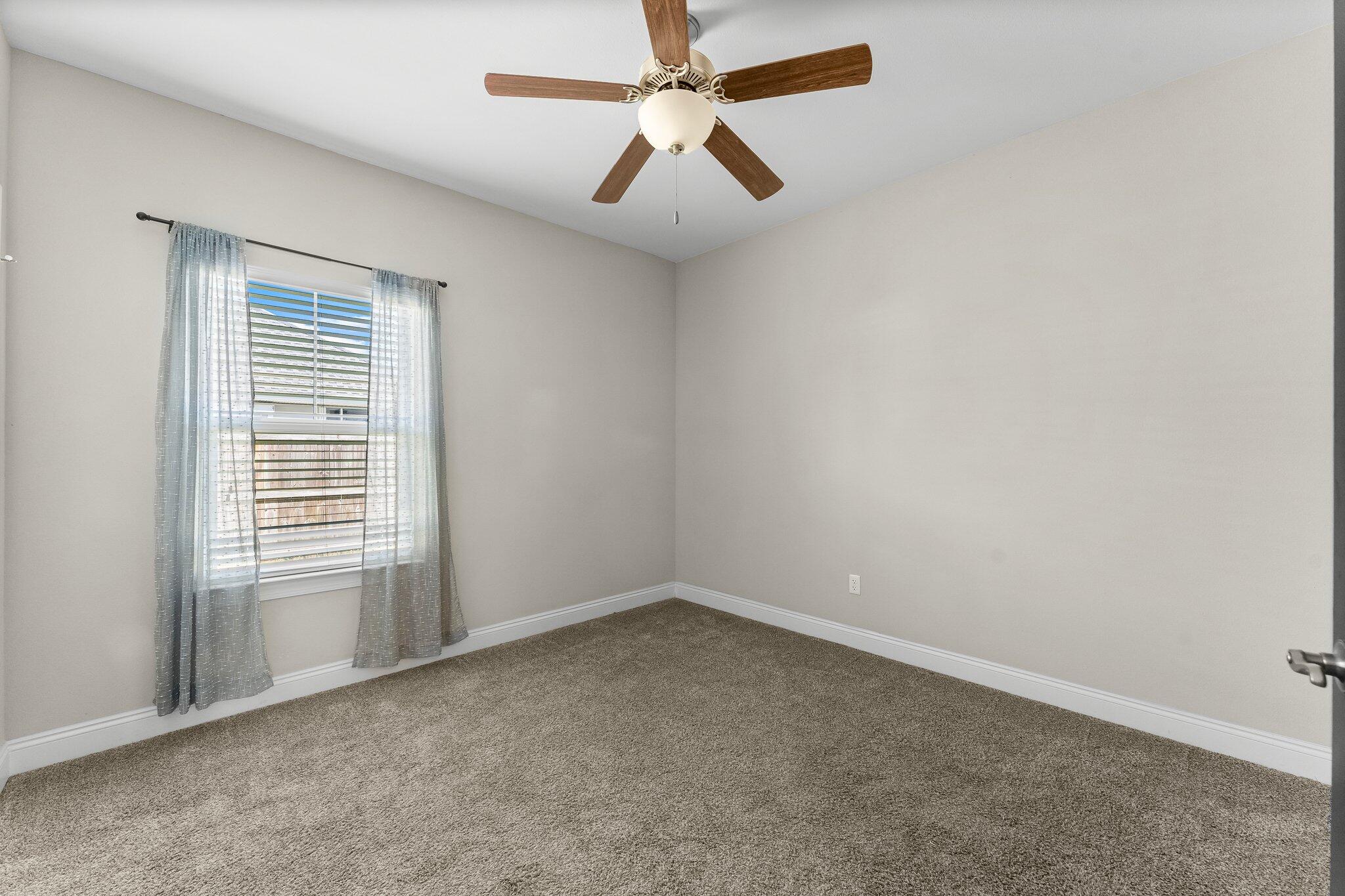 CROSS CREEK - Residential Lease
