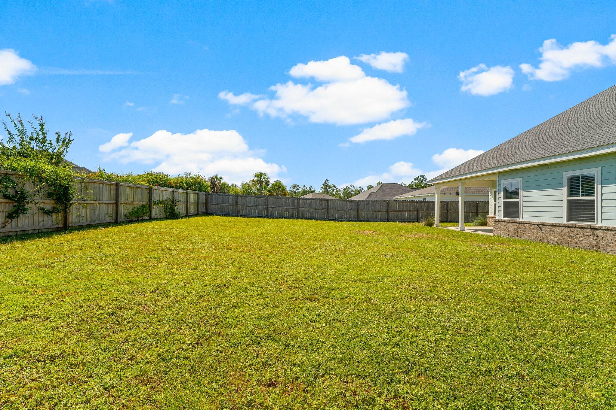 CROSS CREEK - Residential Lease
