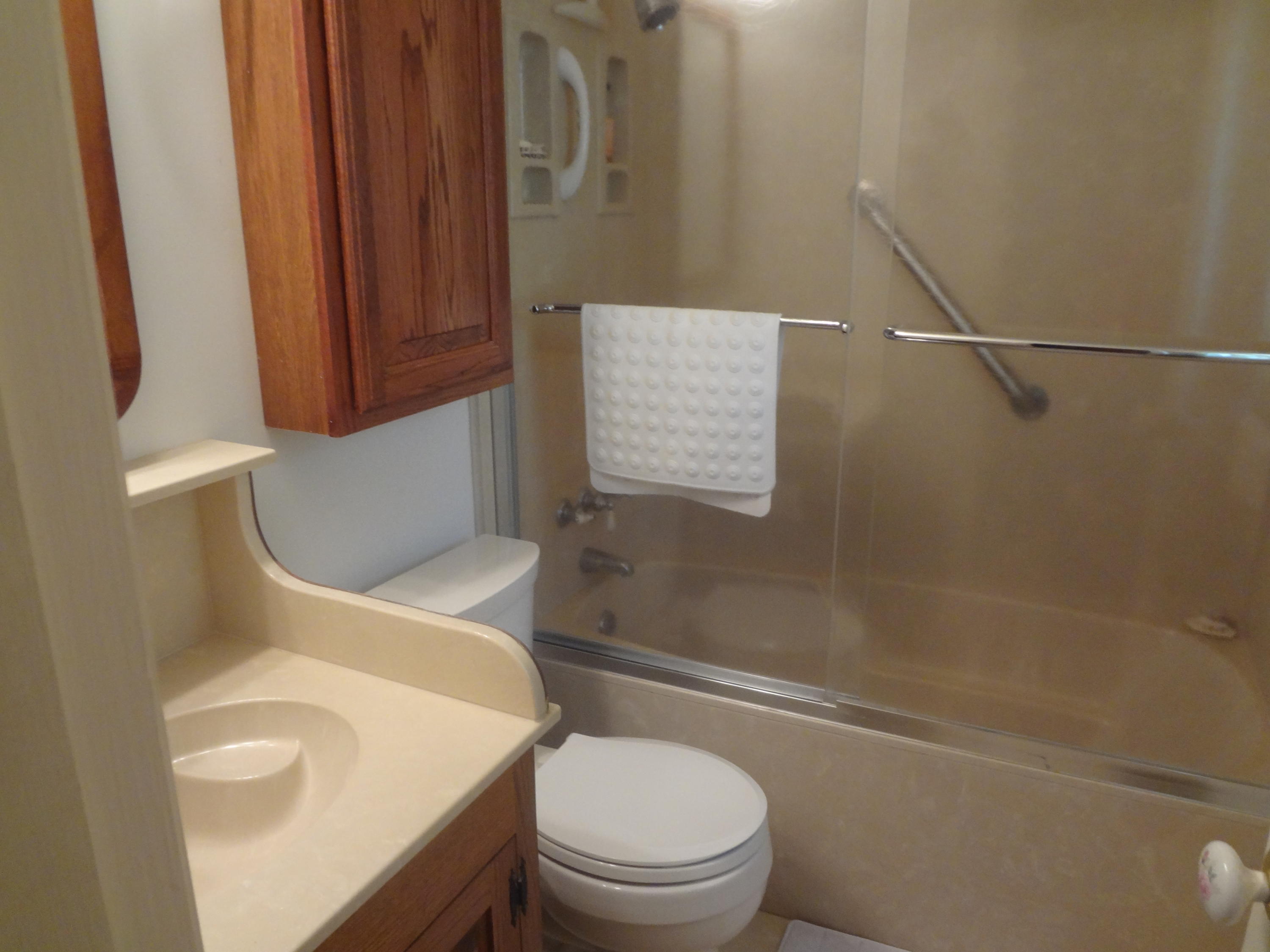 CAROL ANNE MANOR - Residential