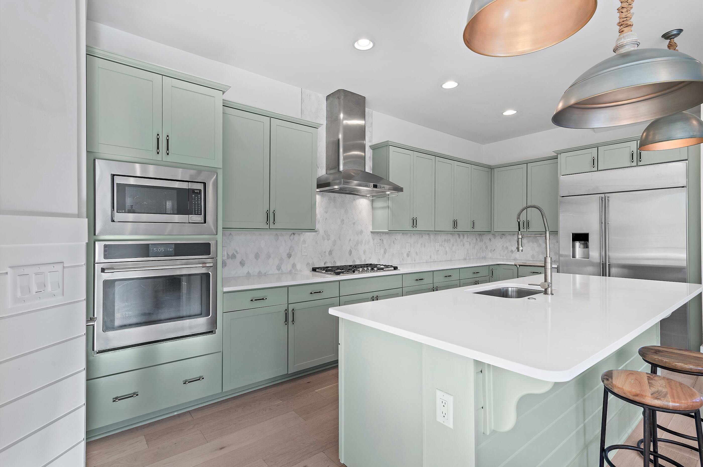 NATUREWALK AT SEAGROVE - Residential