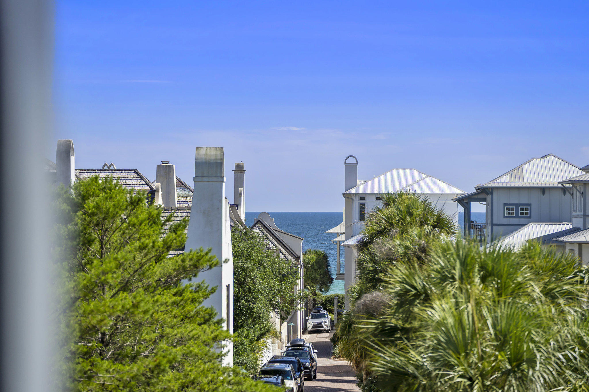 WATER'S EDGE - Residential