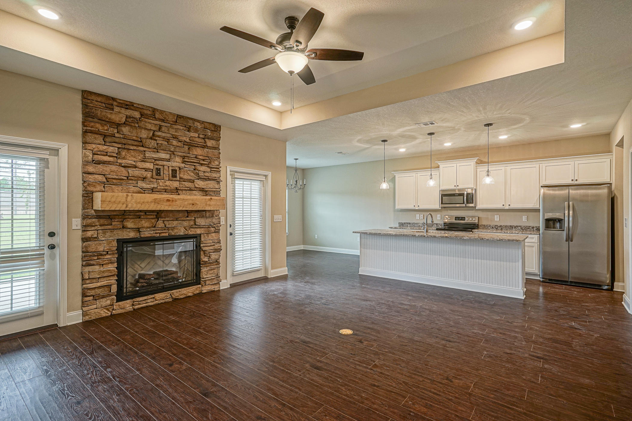 TIMBERLAND RIDGE - Residential