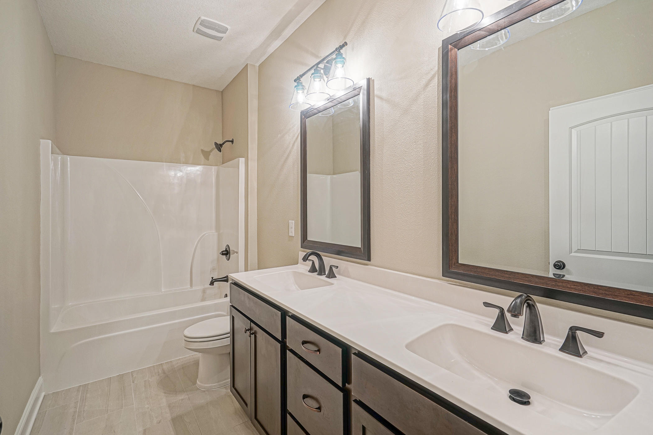 TIMBERLAND RIDGE - Residential