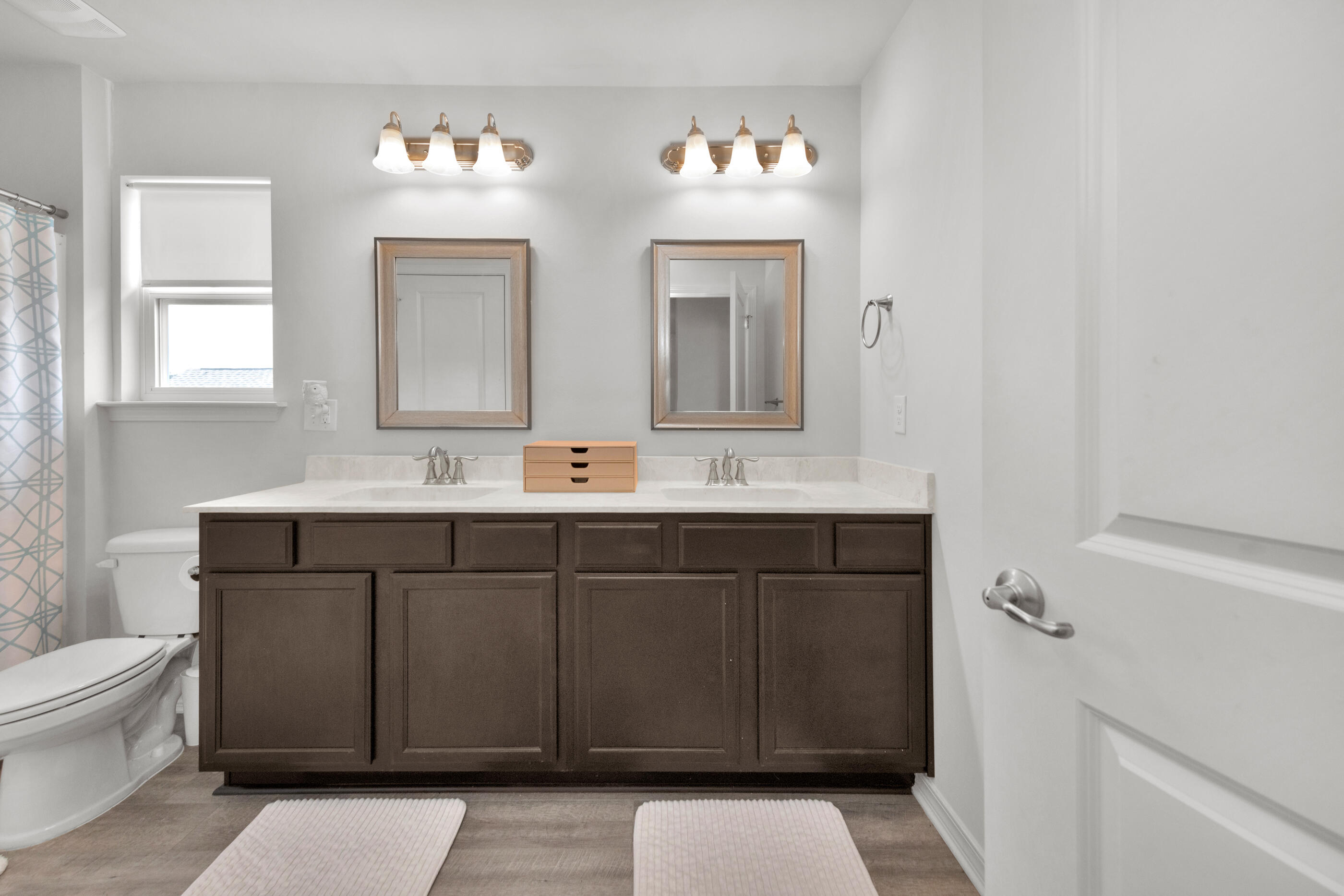 THE COTTAGES AT SANDY RIDGE - Residential