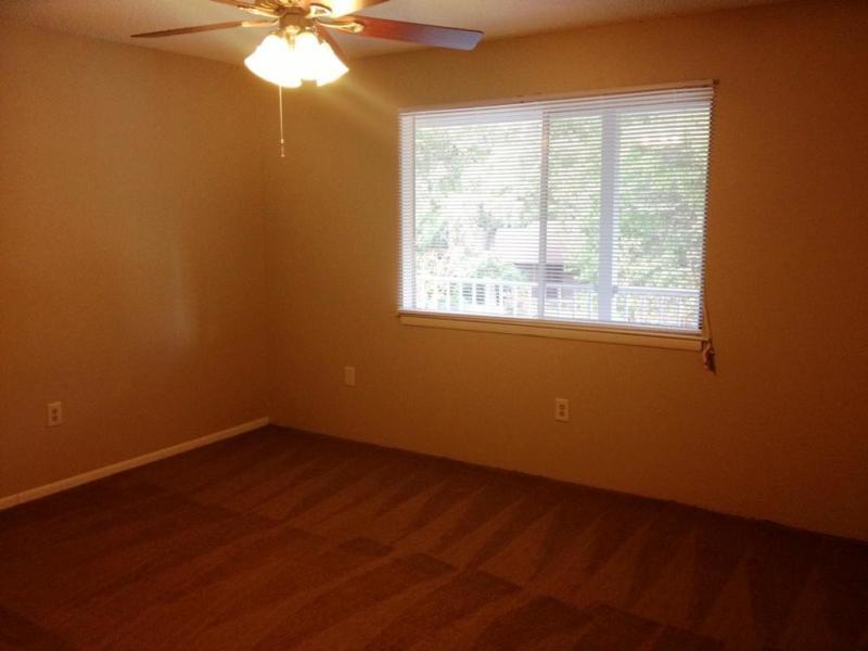 COLLEGE PARK CONDO - Residential Lease