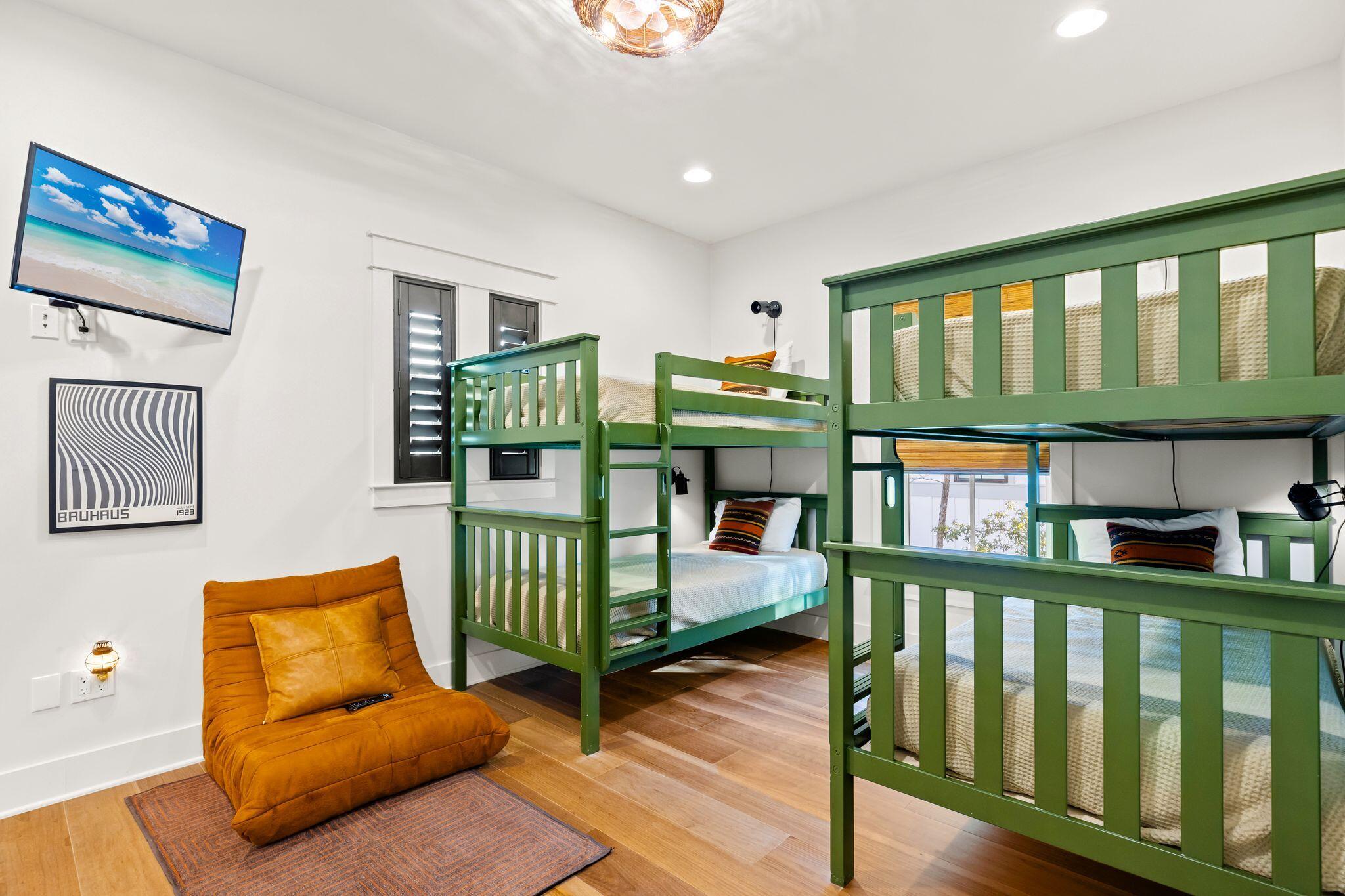 MAGNOLIA COTTAGES - Residential