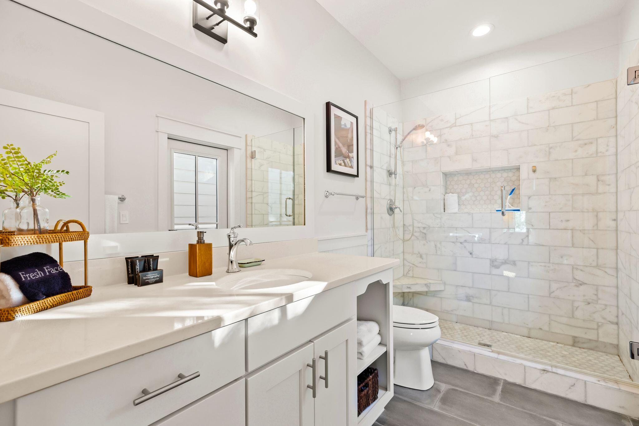 MAGNOLIA COTTAGES - Residential