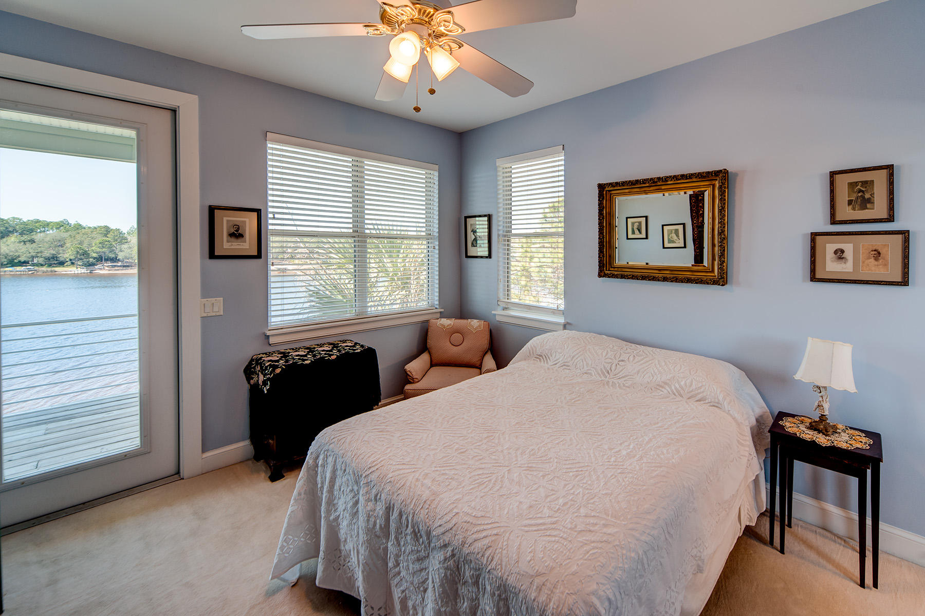 LAKEWOOD POINTE ESTATES - Residential