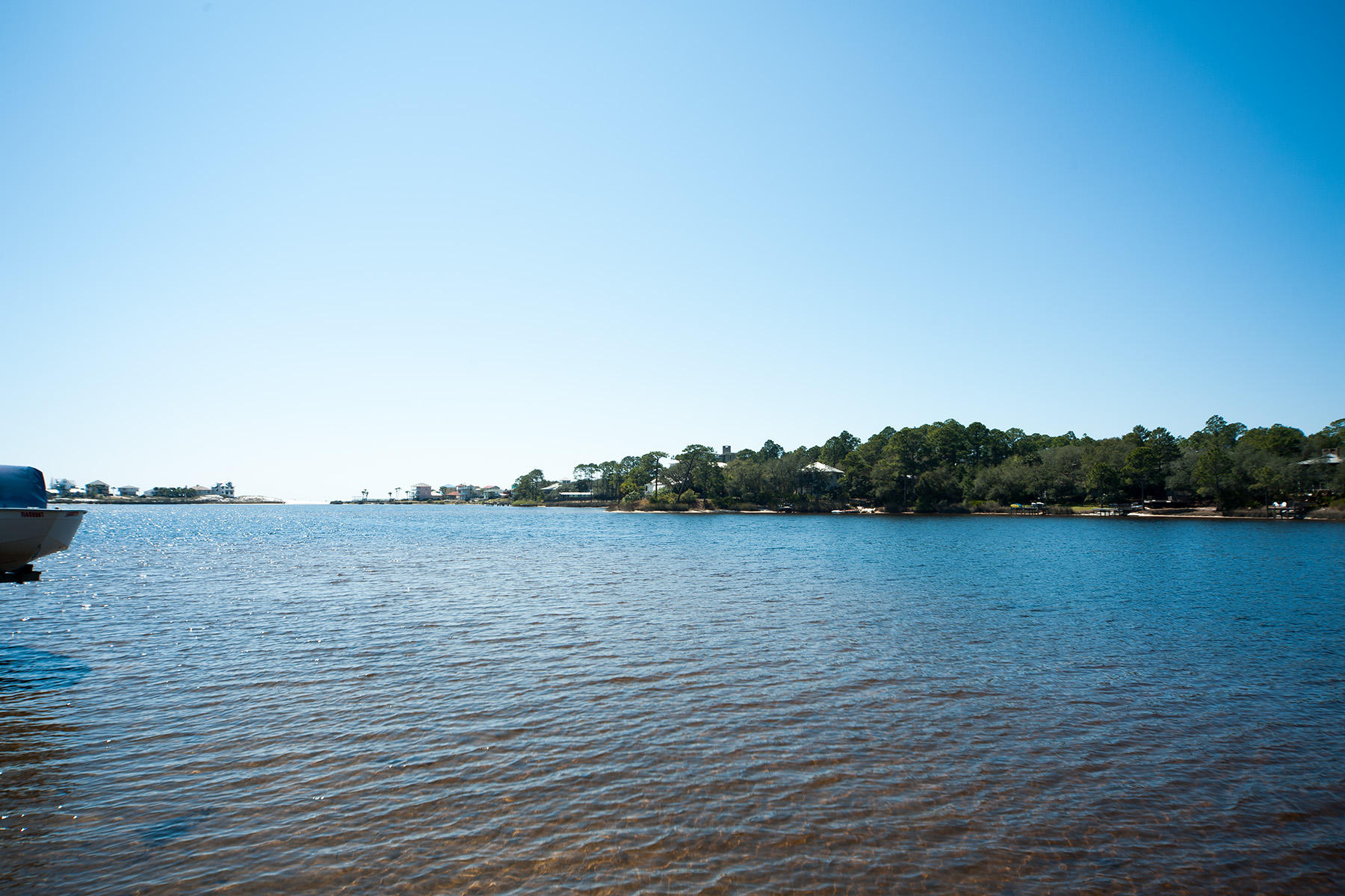 LAKEWOOD POINTE ESTATES - Residential