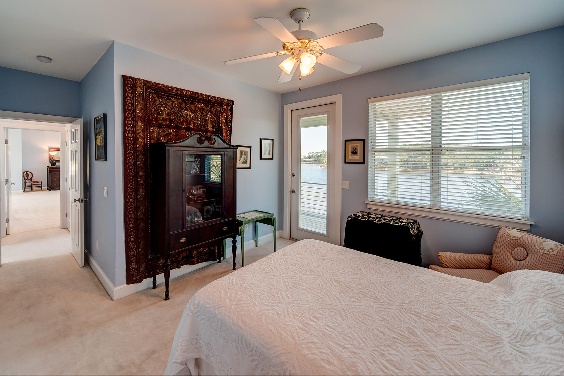 LAKEWOOD POINTE ESTATES - Residential