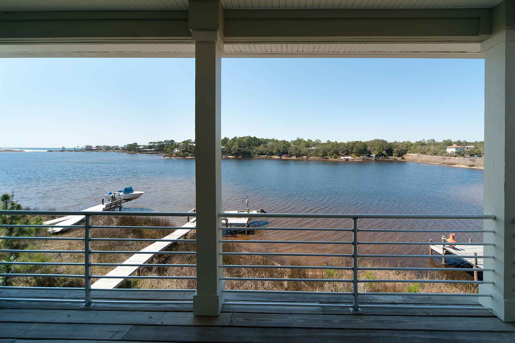 LAKEWOOD POINTE ESTATES - Residential