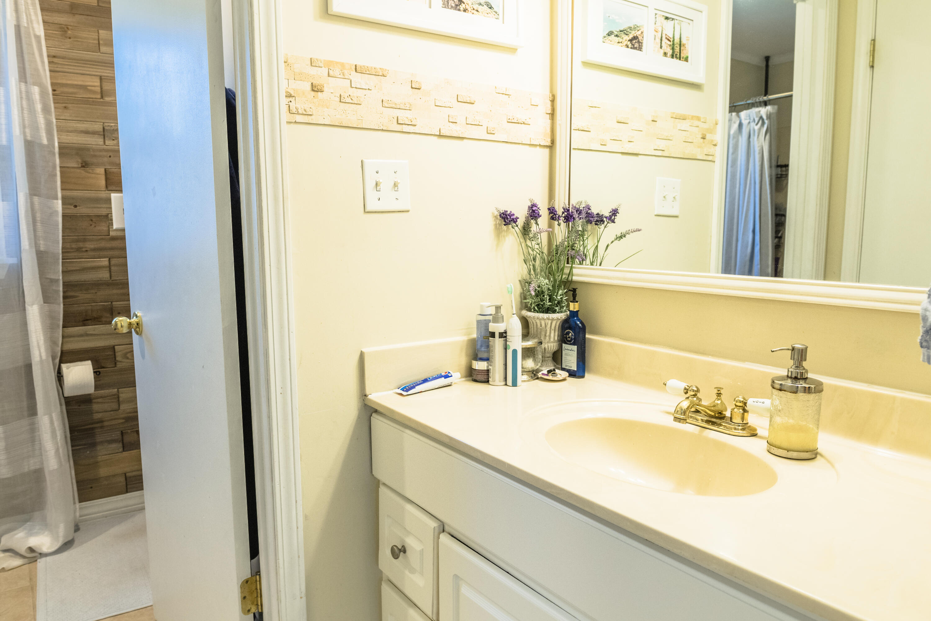 WILLOW BEND PH 1 - Residential Lease