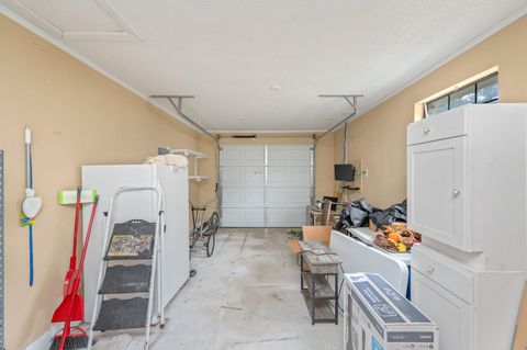 A home in DeFuniak Springs