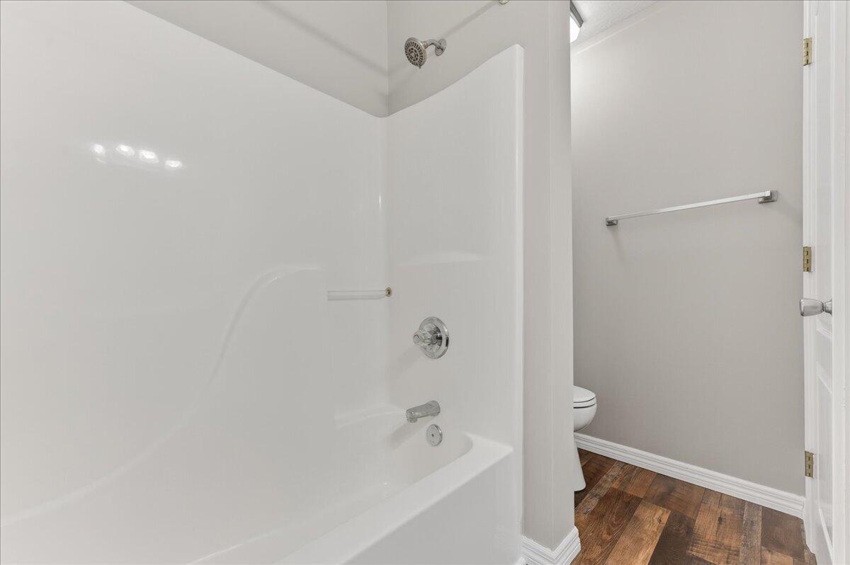 SHAY LIN - Residential