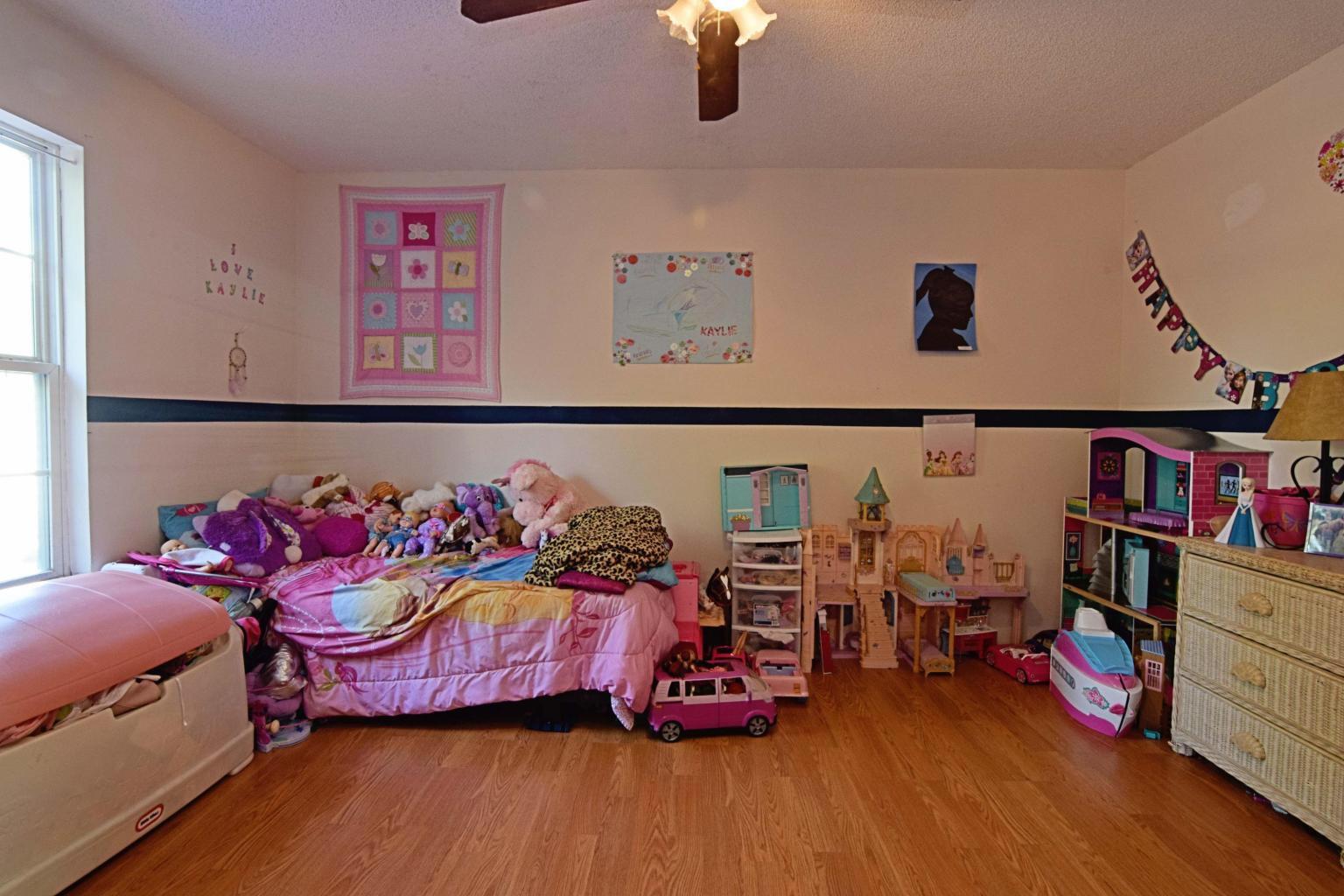 Pine Crest - Residential