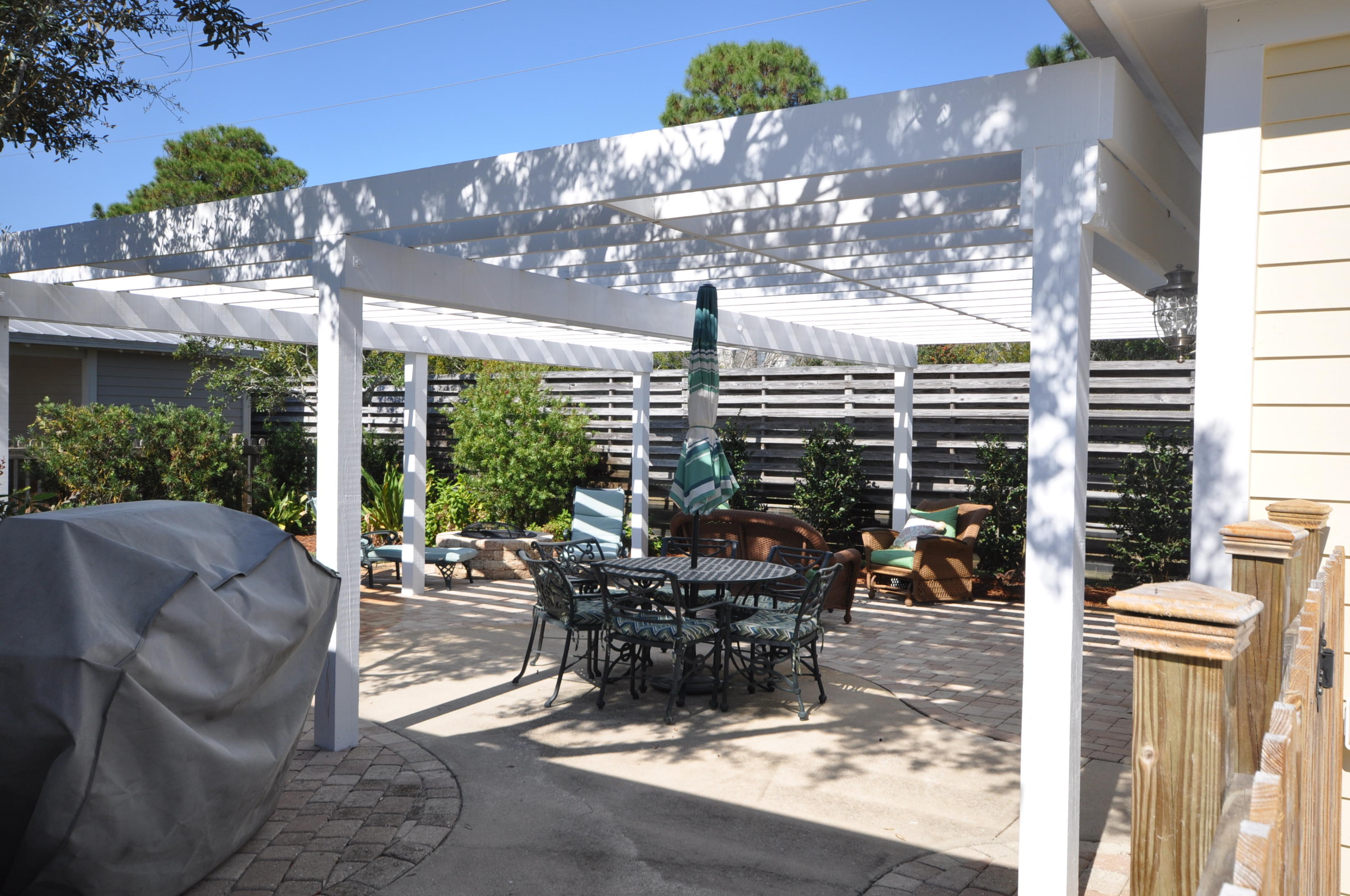 CRYSTAL LAKE AT SANDESTIN - Residential