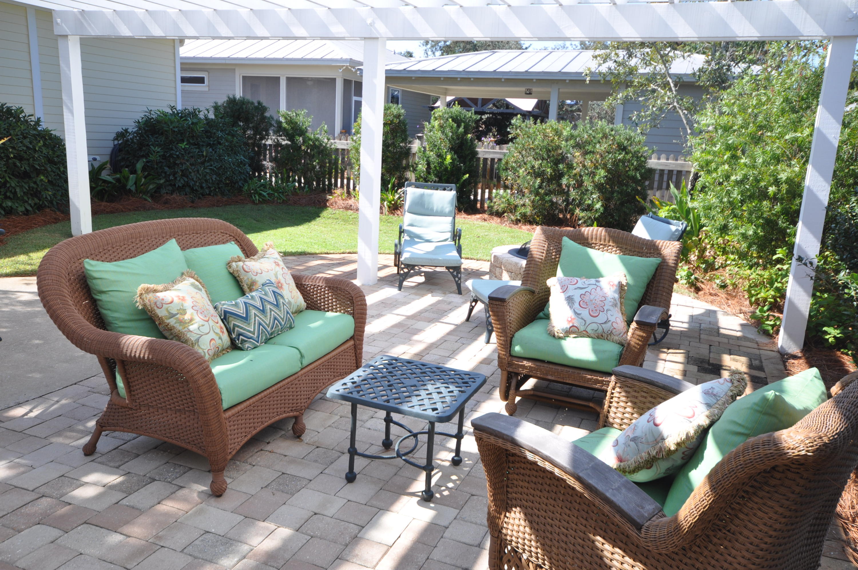 CRYSTAL LAKE AT SANDESTIN - Residential