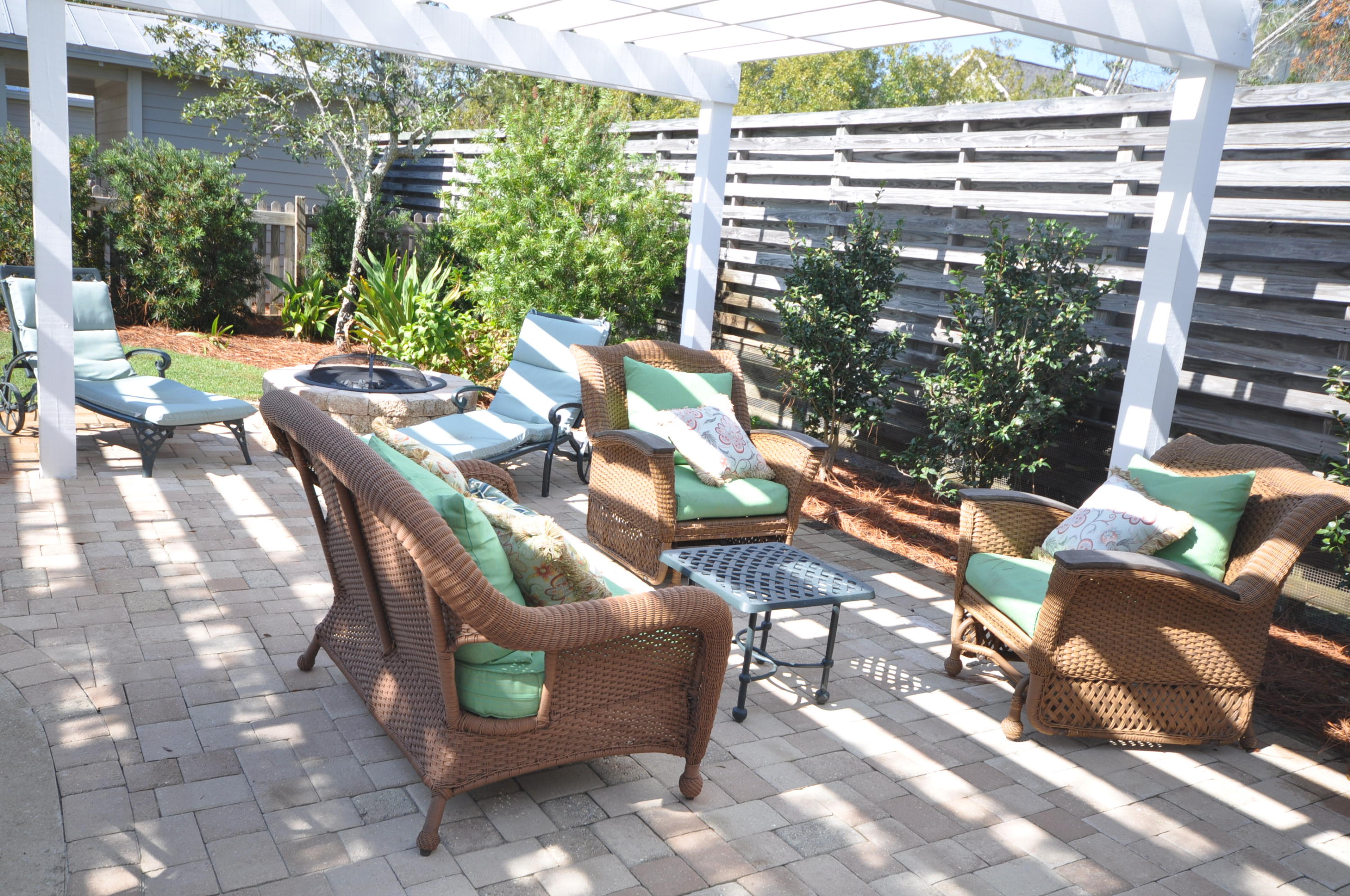 CRYSTAL LAKE AT SANDESTIN - Residential