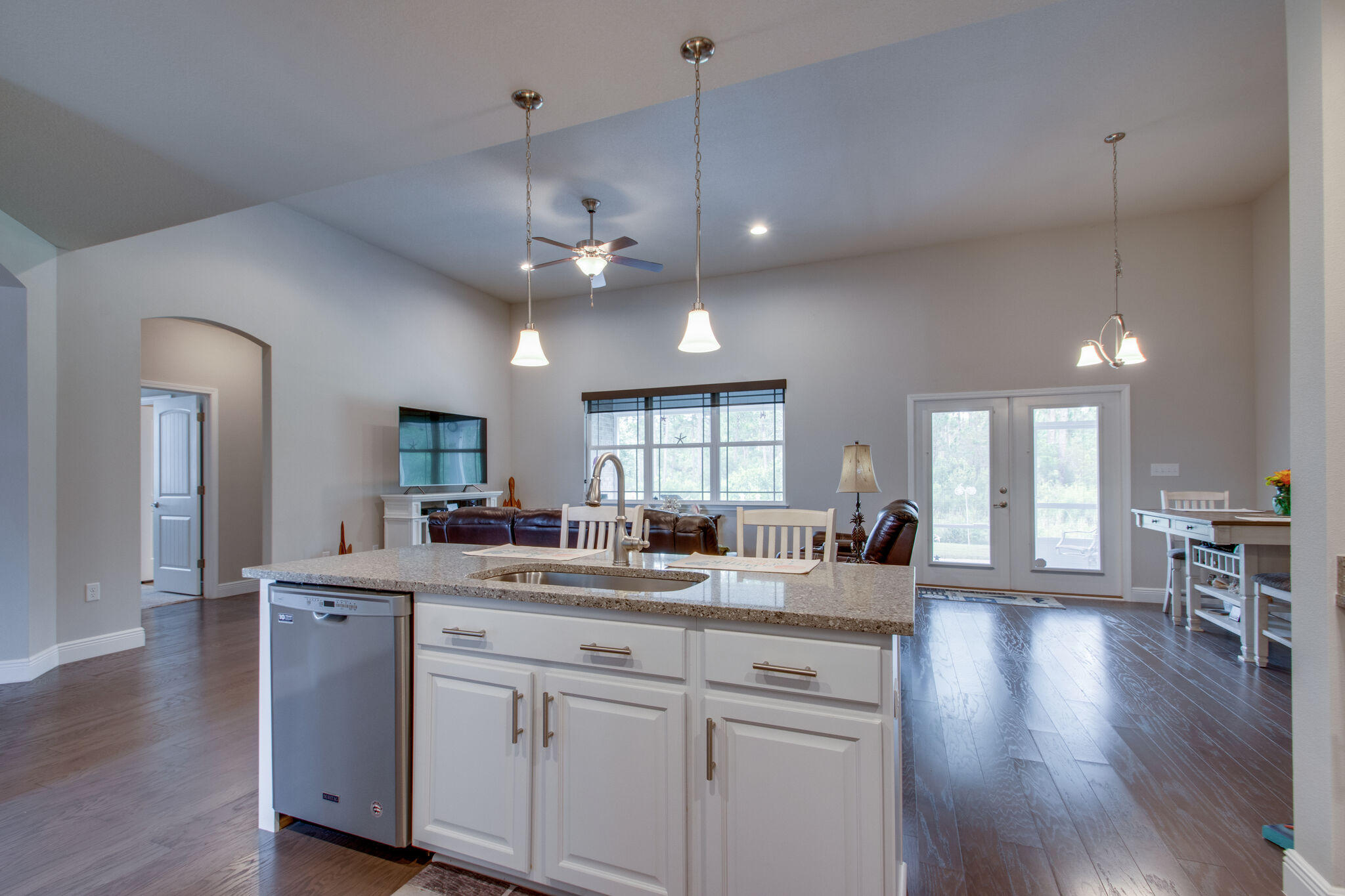 HAMMOCK BAY - Residential