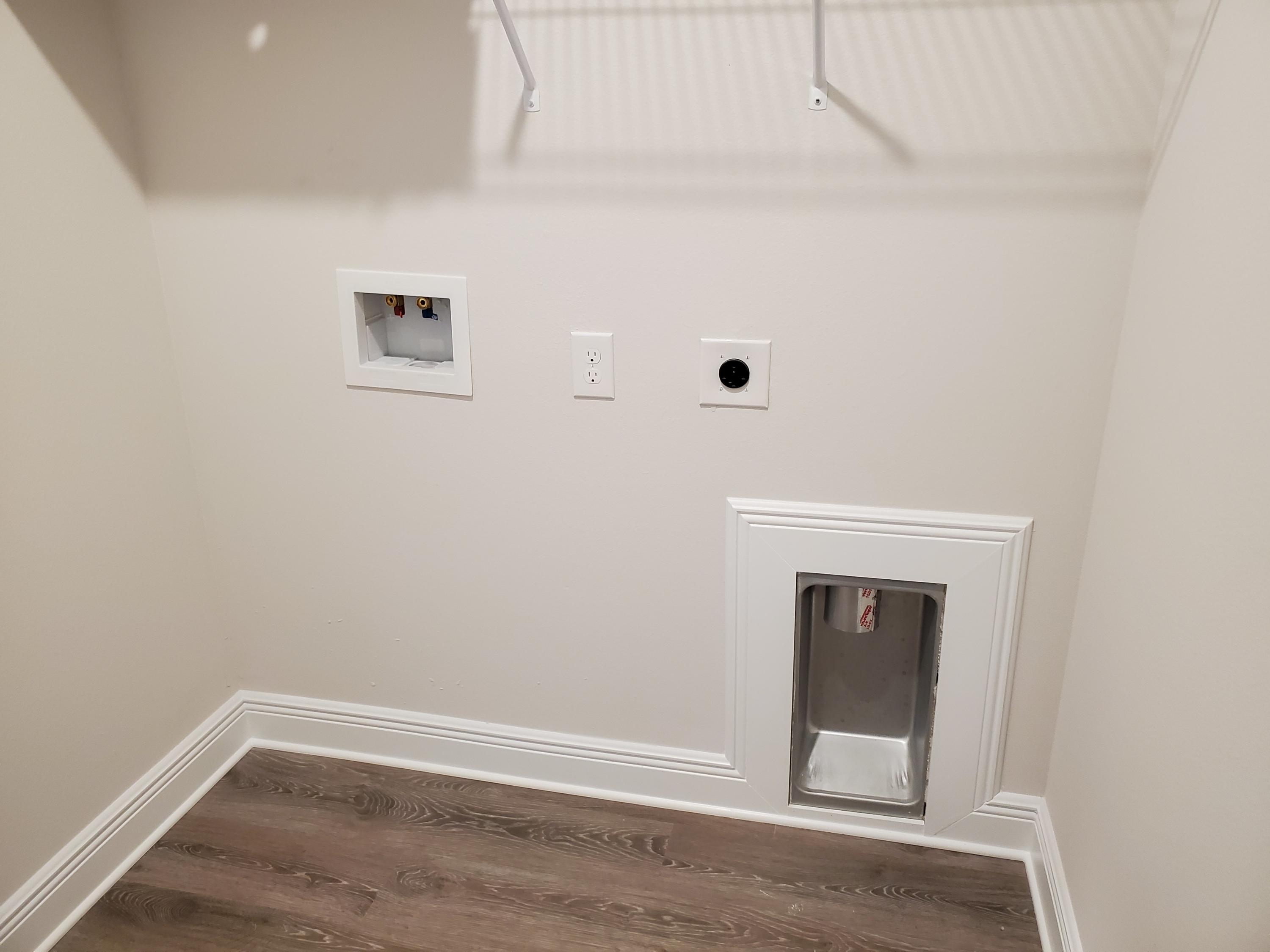 HAMMOCK BAY - FIREFLY - Residential