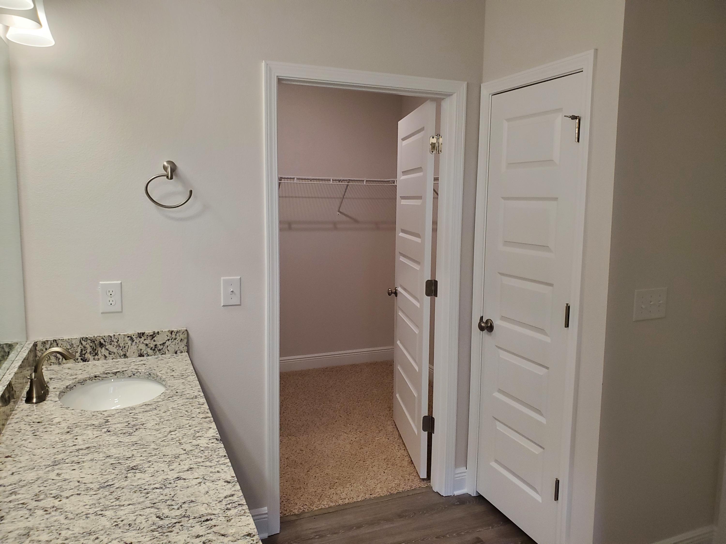 HAMMOCK BAY - FIREFLY - Residential