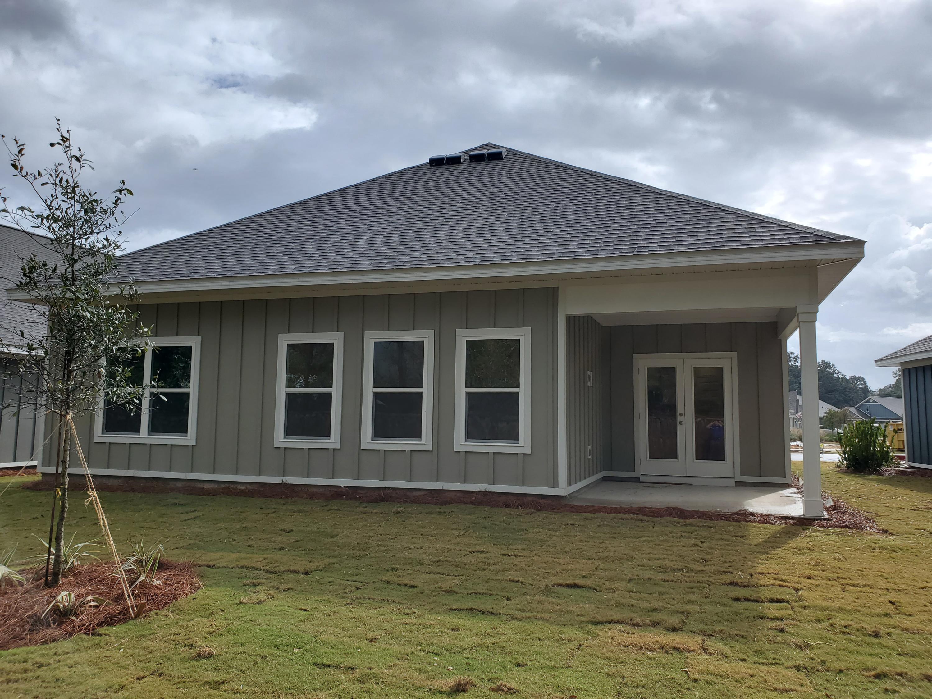 HAMMOCK BAY - FIREFLY - Residential