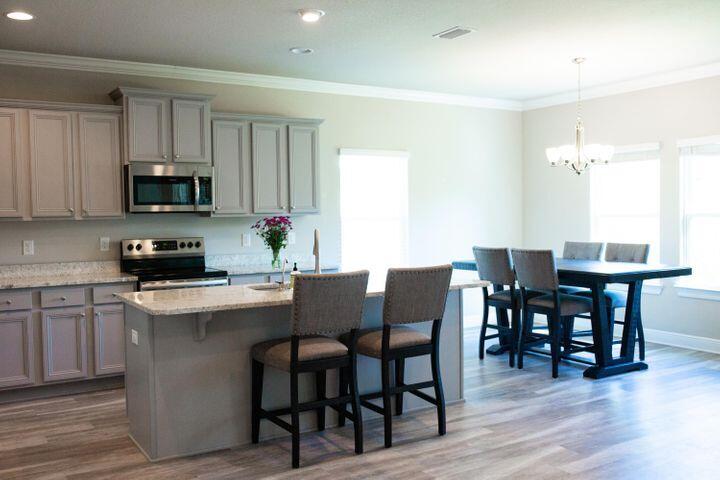 PEACH CREEK PH 5 - Residential