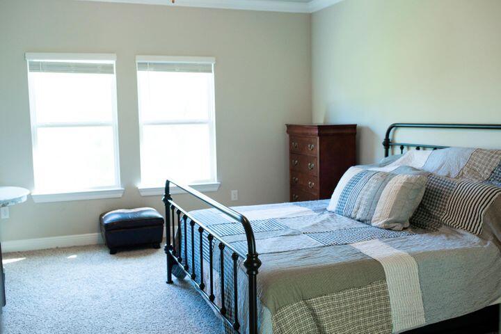 PEACH CREEK PH 5 - Residential