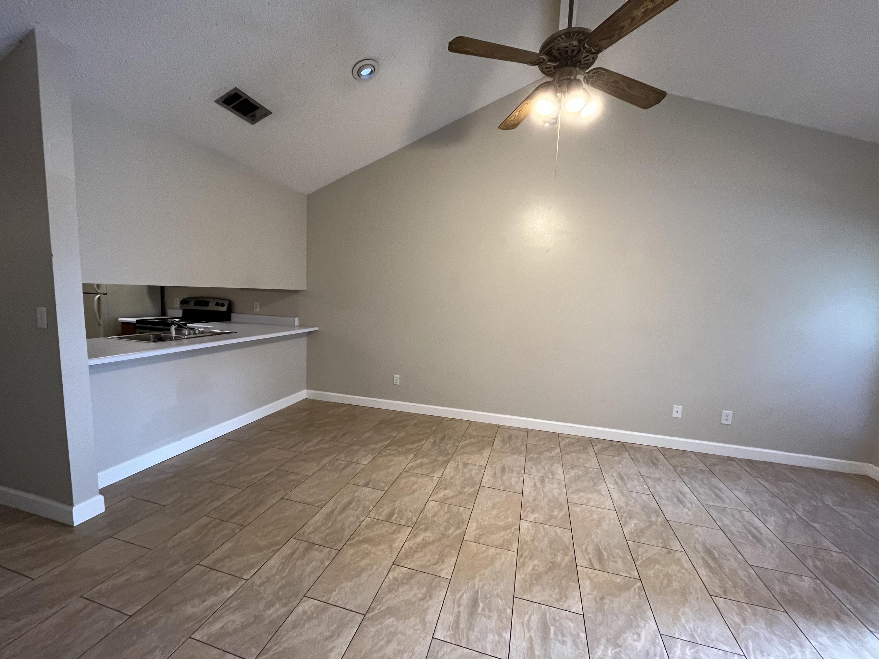 QUAIL RIDGE 1ST ADDN - Residential Lease