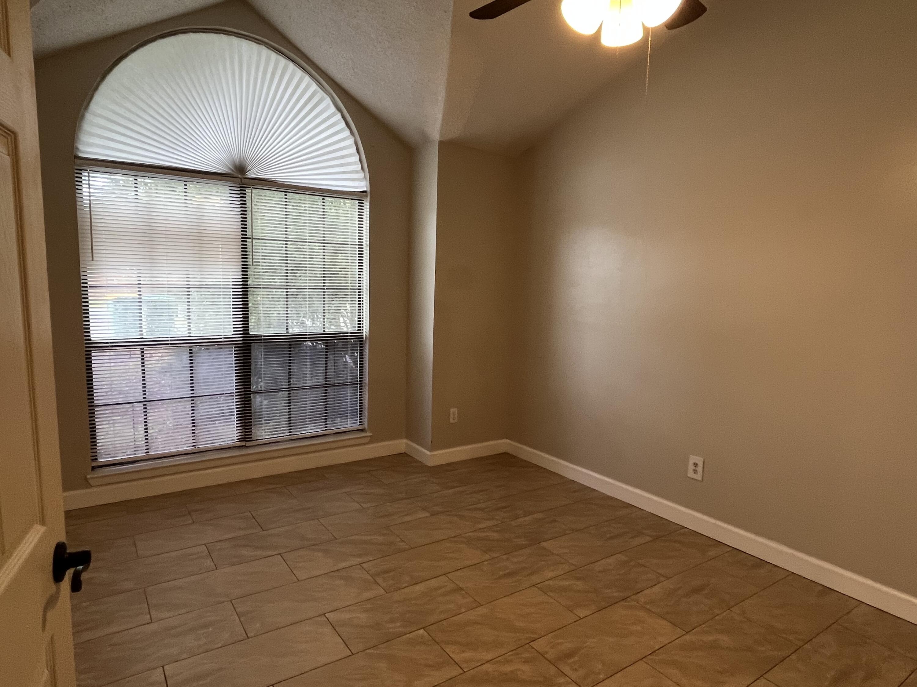 QUAIL RIDGE 1ST ADDN - Residential Lease