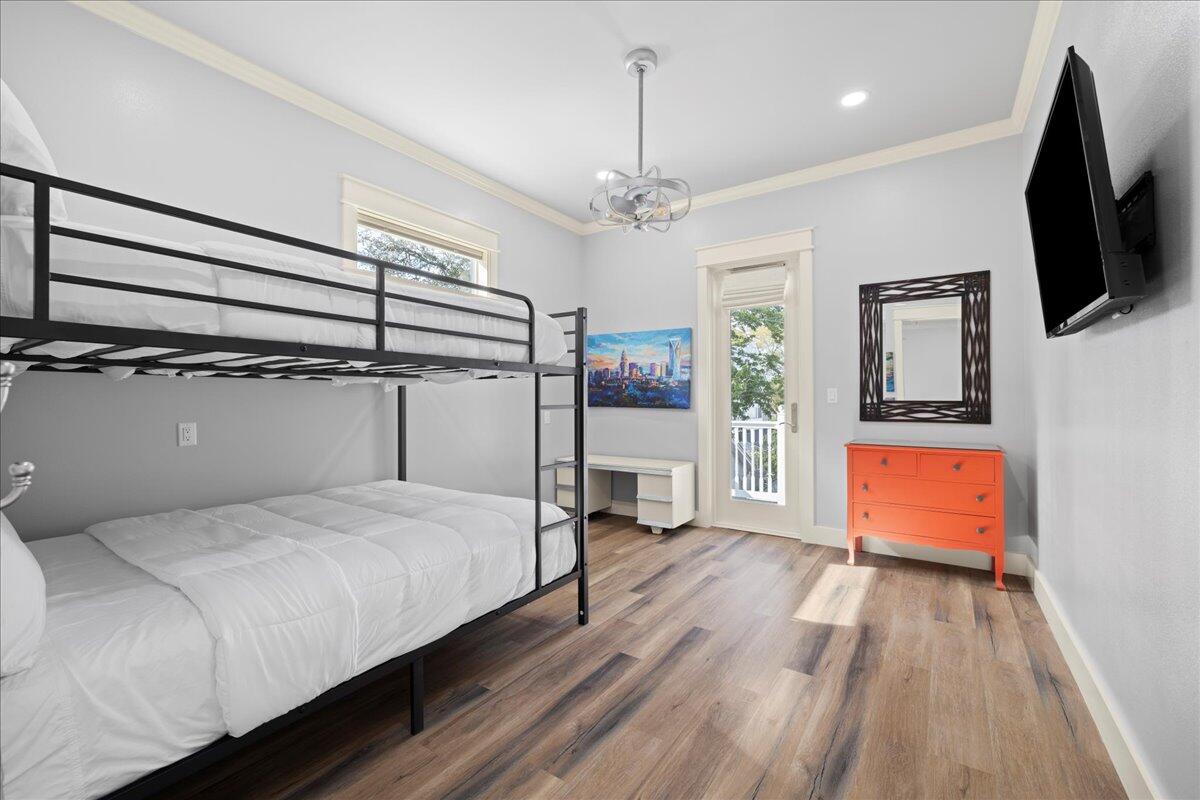 SOVEREIGN ISLE S/D - Residential