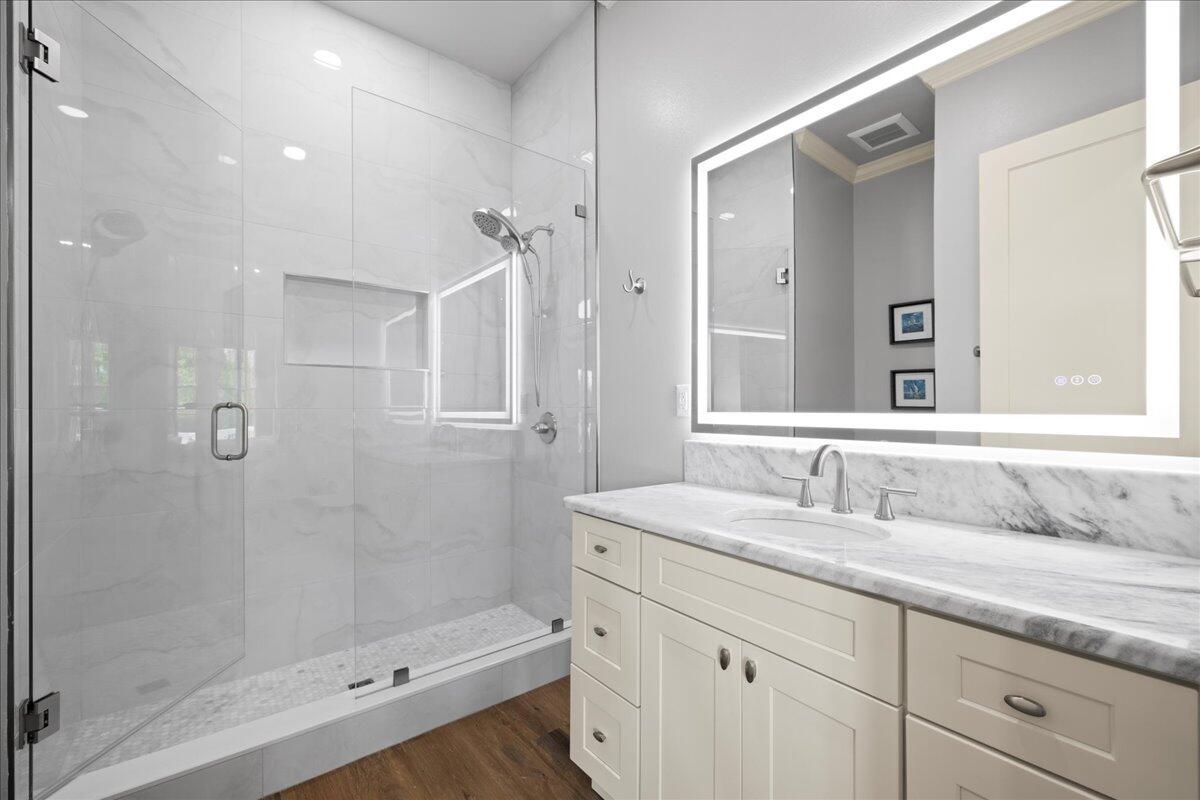 SOVEREIGN ISLE S/D - Residential