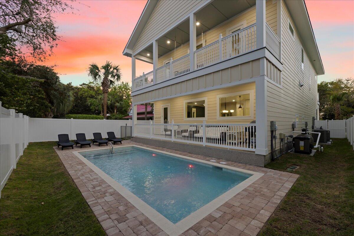 SOVEREIGN ISLE S/D - Residential