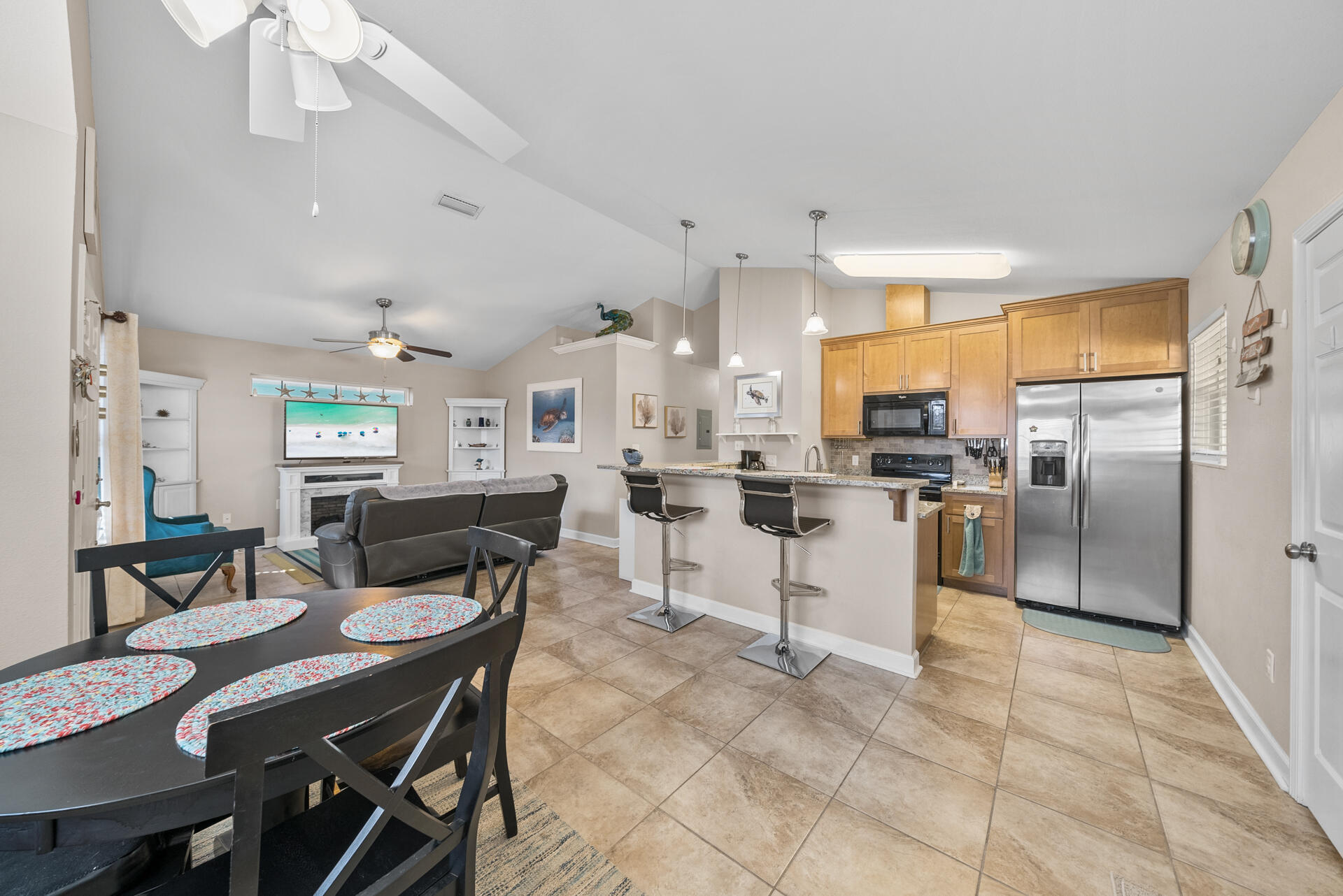 RIVIERA BEACH - Residential