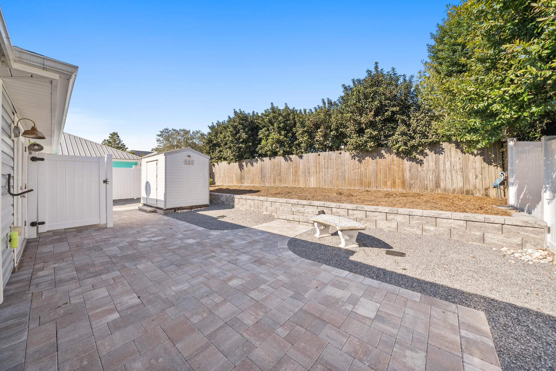 RIVIERA BEACH - Residential