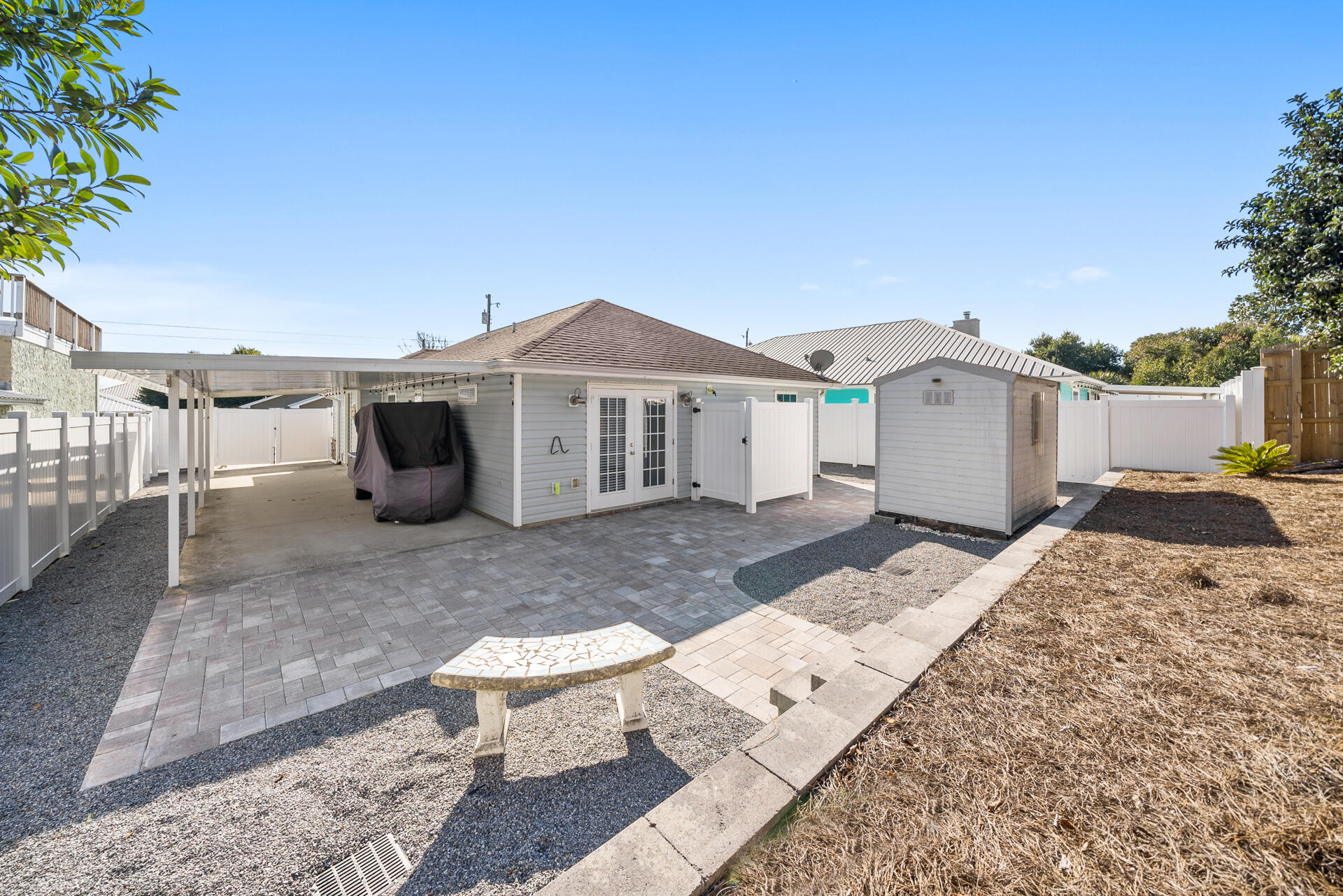 RIVIERA BEACH - Residential
