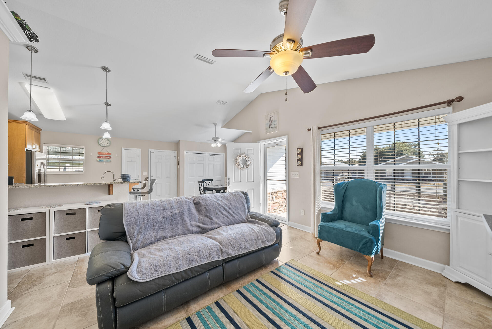 RIVIERA BEACH - Residential