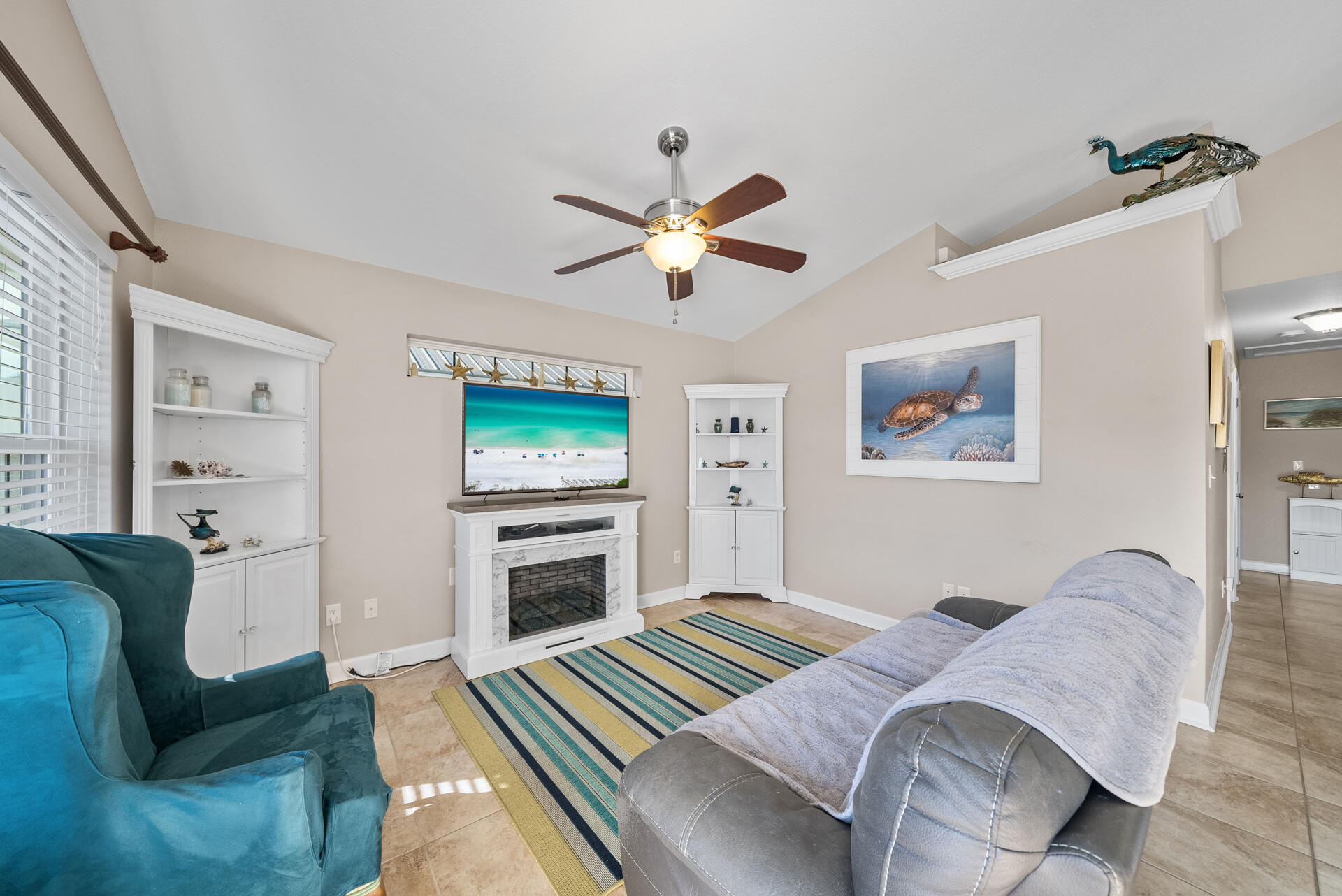 RIVIERA BEACH - Residential