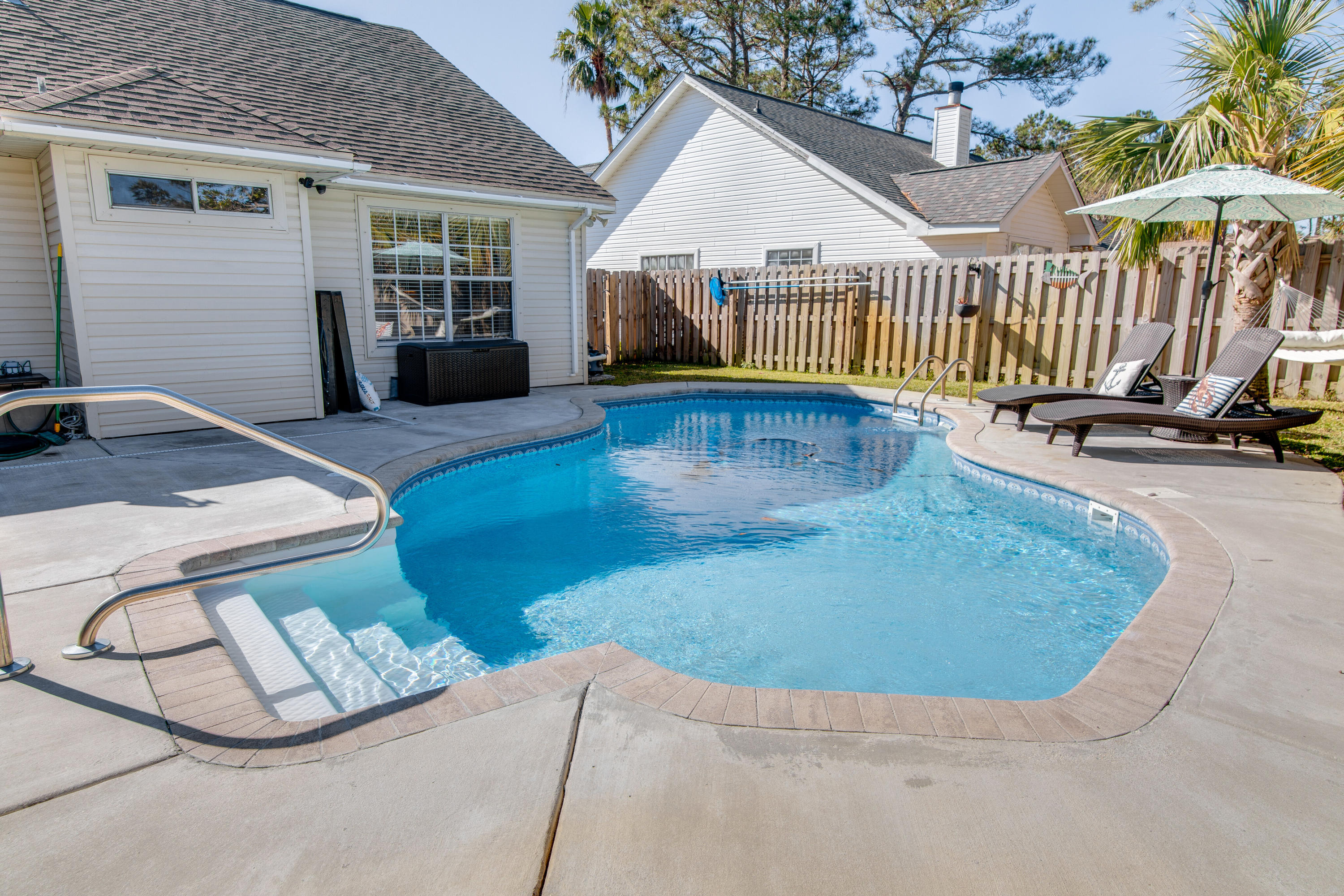 STERLING POINT - Residential