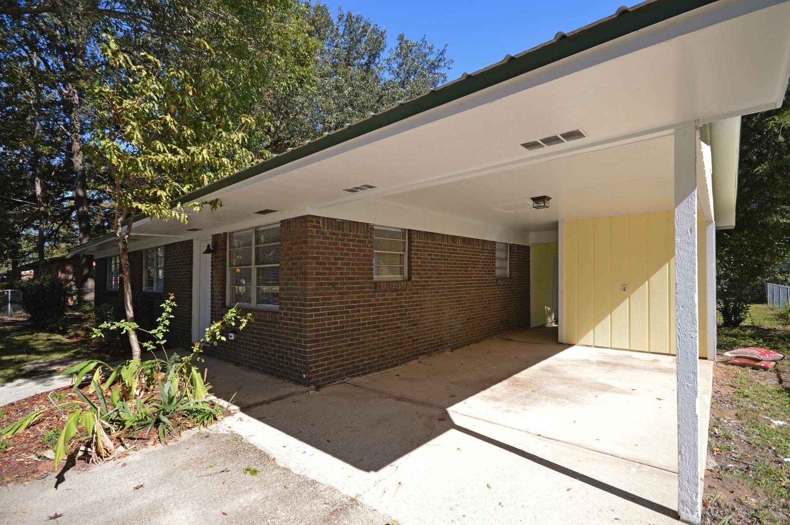 QUIET OAKS S/D - Residential