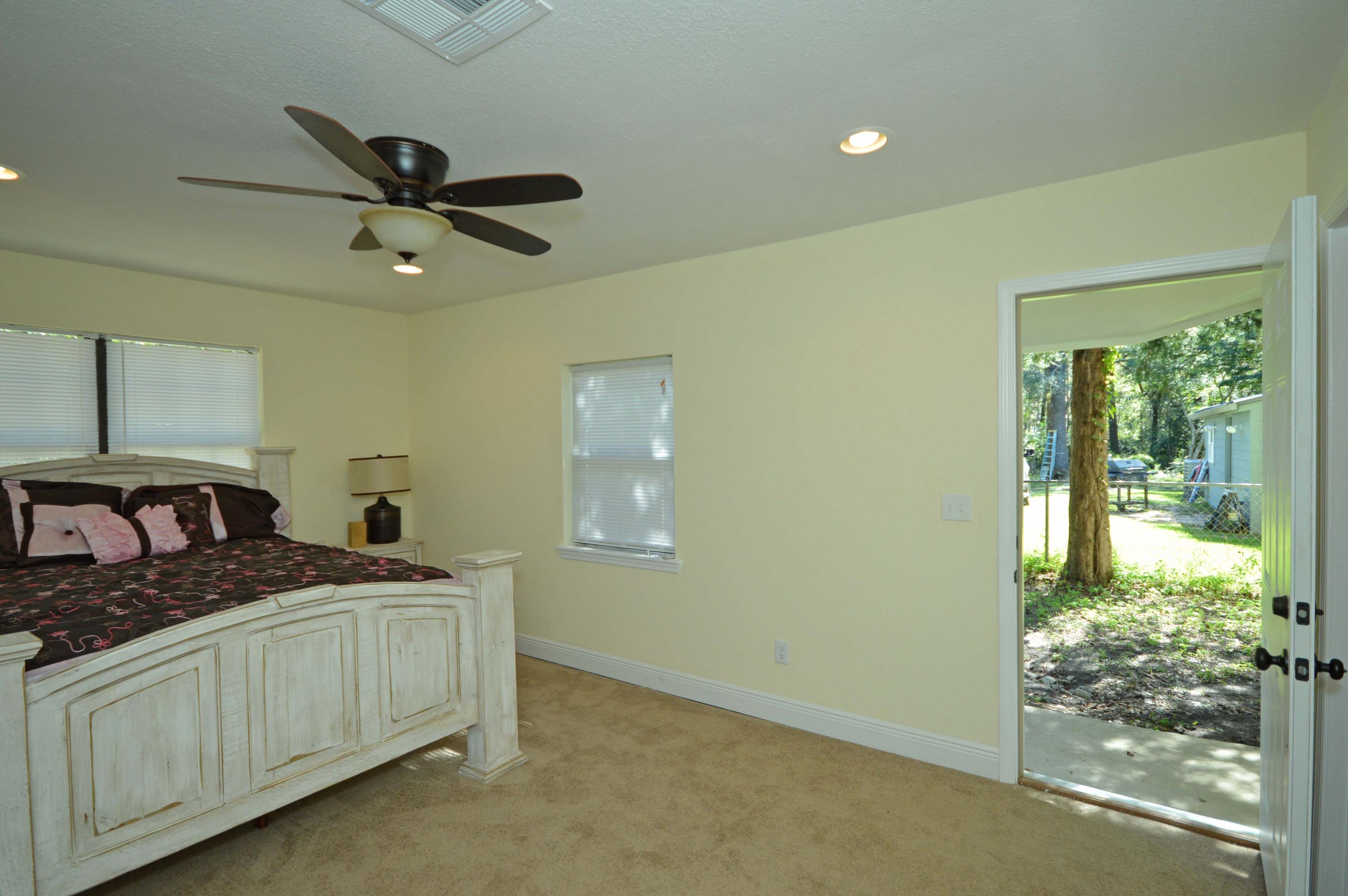 QUIET OAKS S/D - Residential