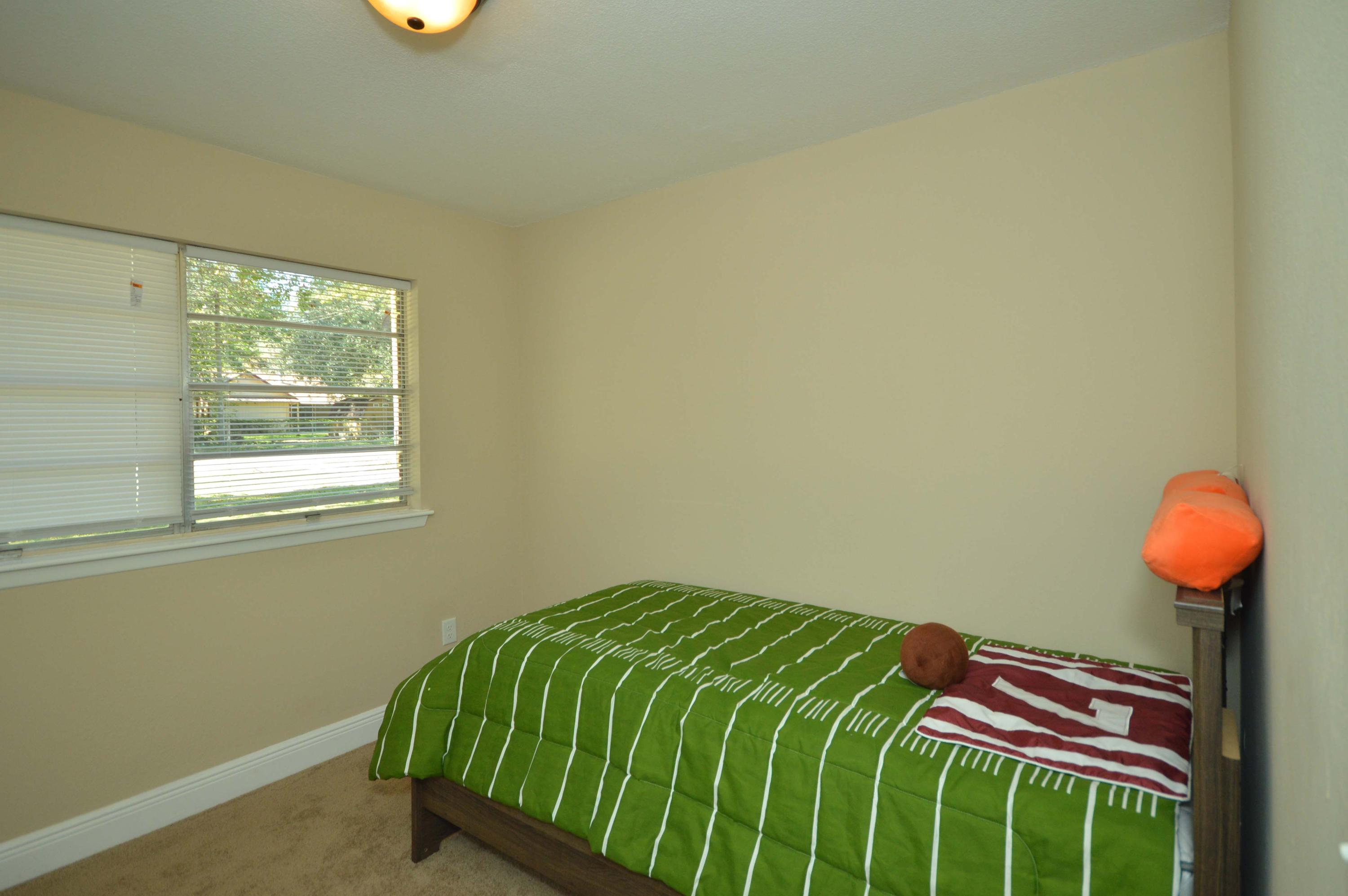 QUIET OAKS S/D - Residential