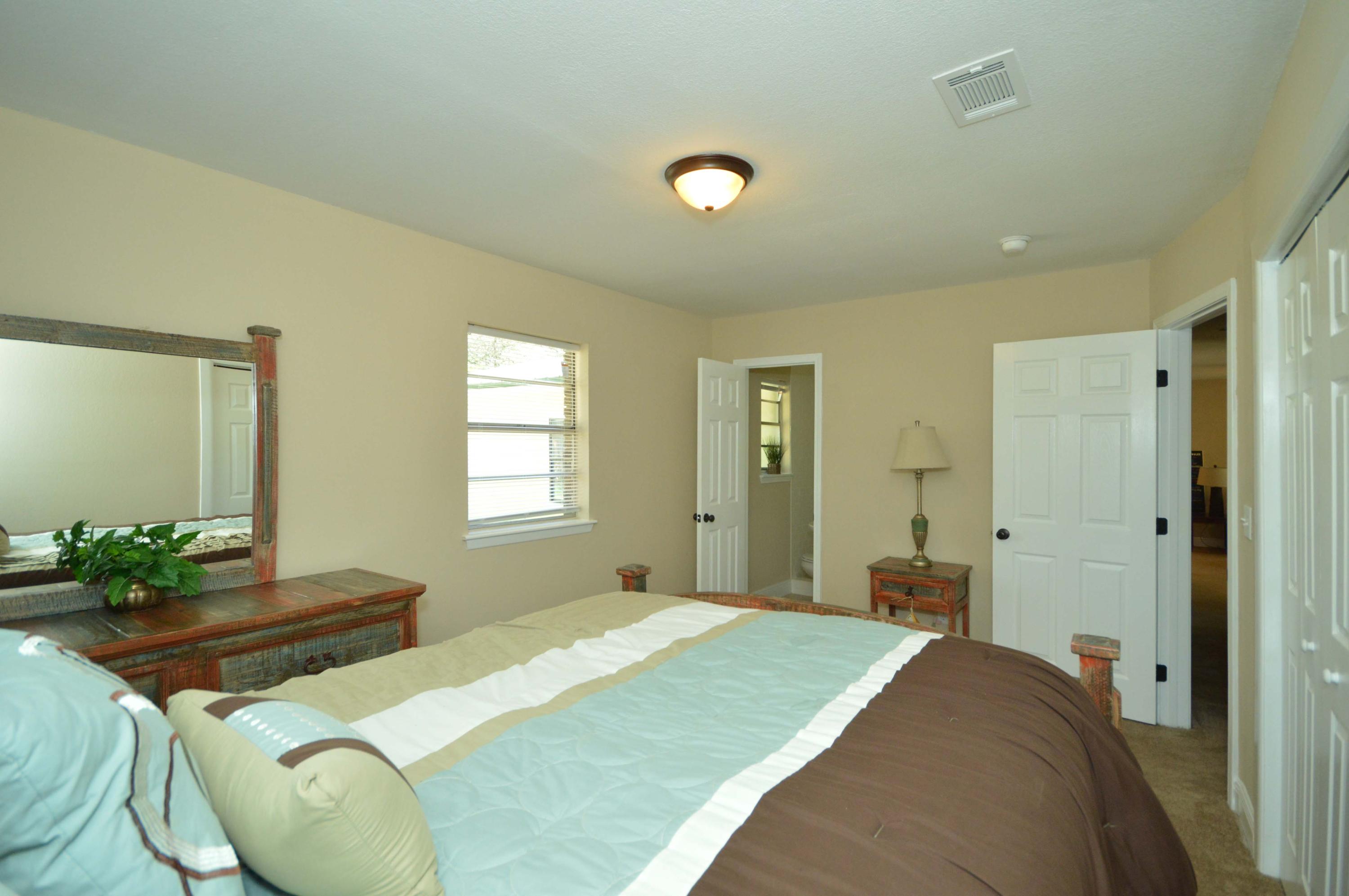 QUIET OAKS S/D - Residential