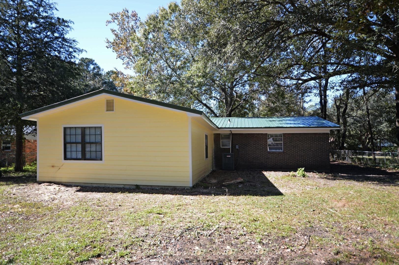 QUIET OAKS S/D - Residential