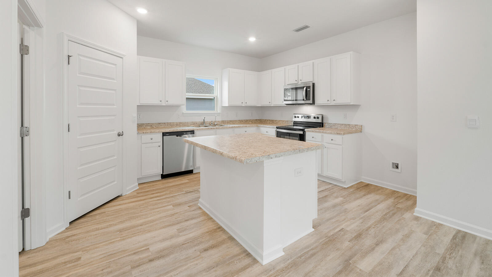 Owl's Head East - Residential