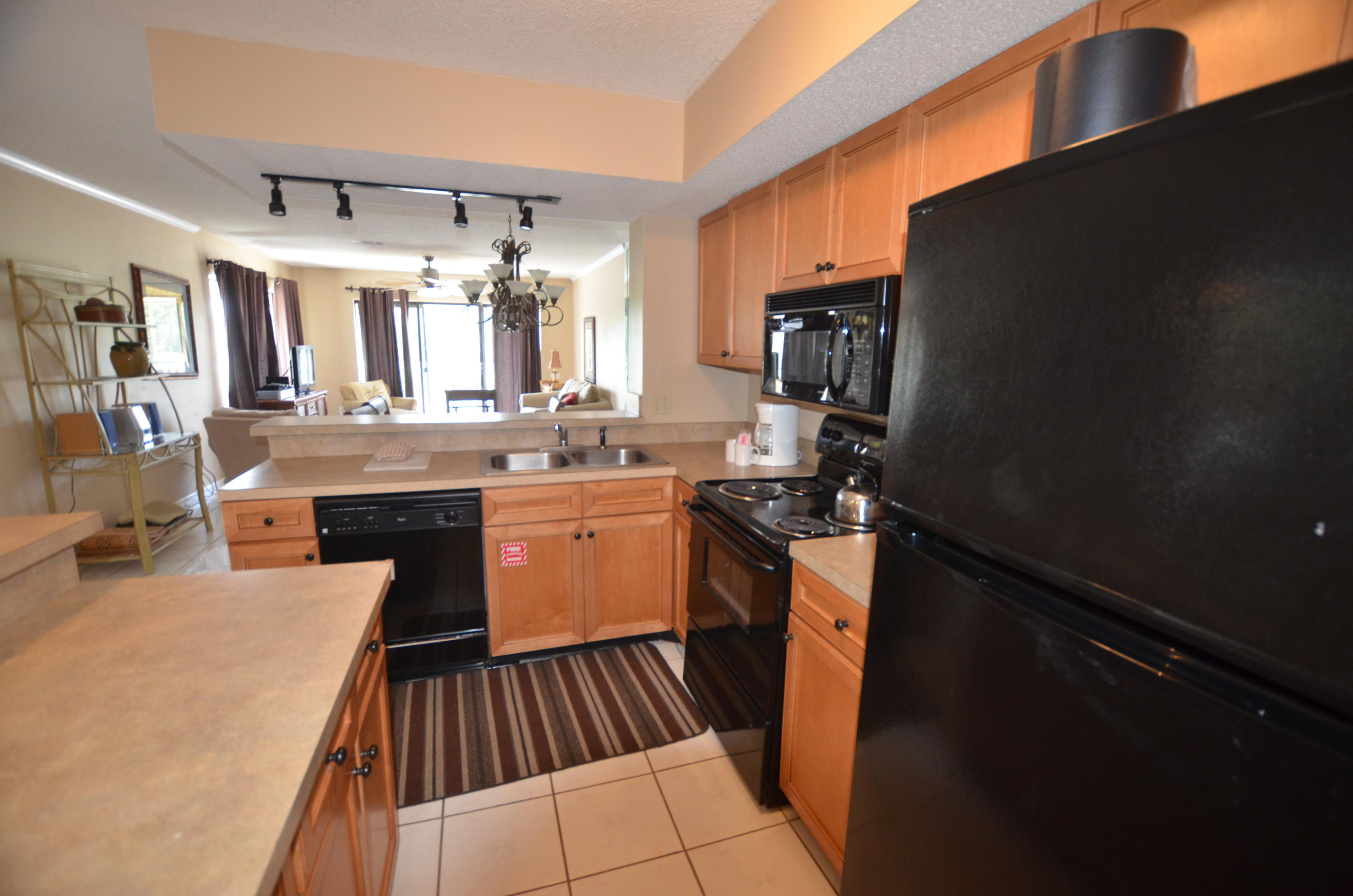 HARBOUR POINT CONDO - Residential Lease