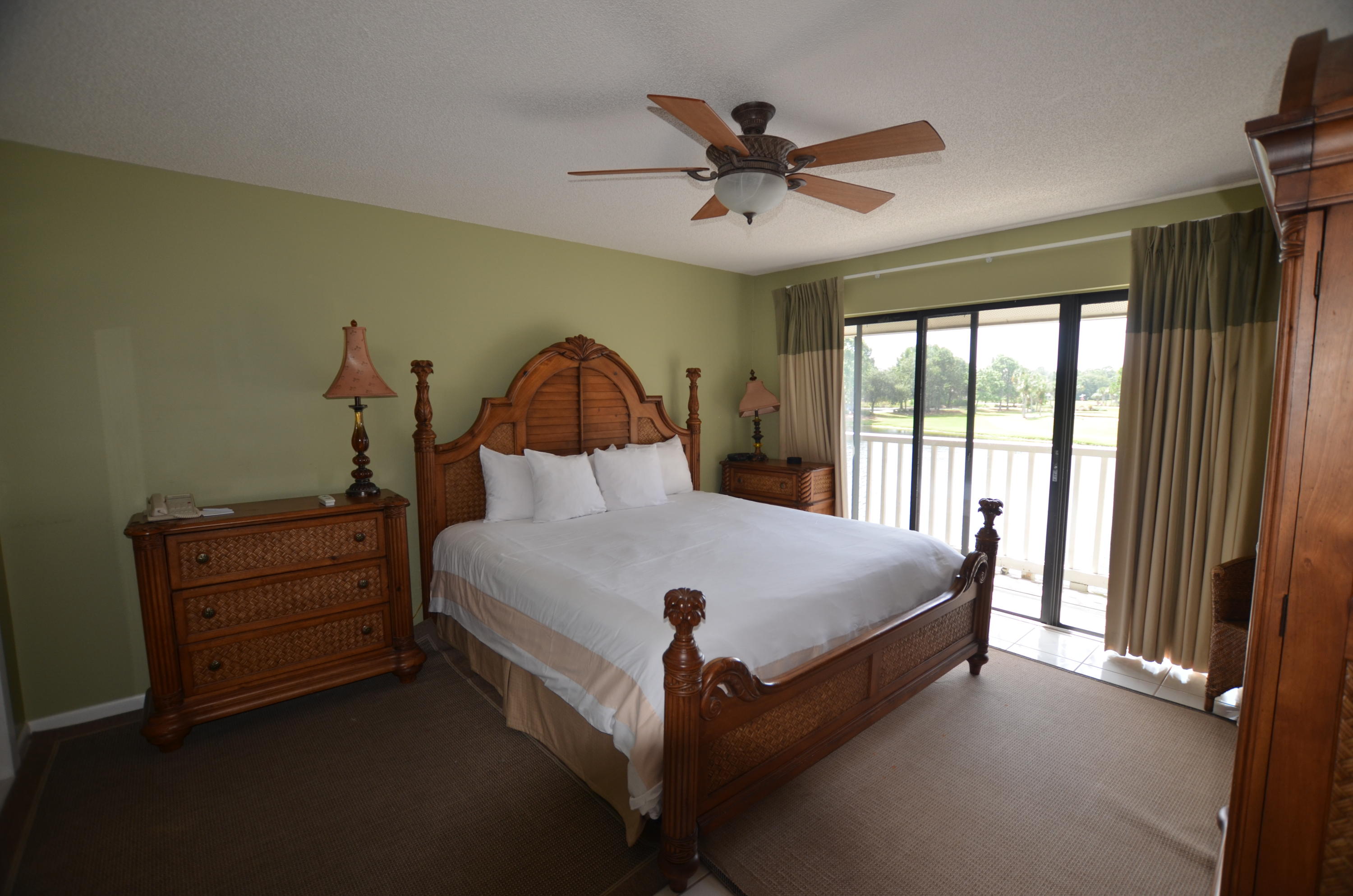 HARBOUR POINT CONDO - Residential Lease