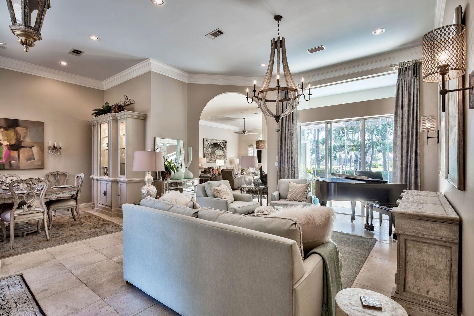 EMERALD BAY - Residential